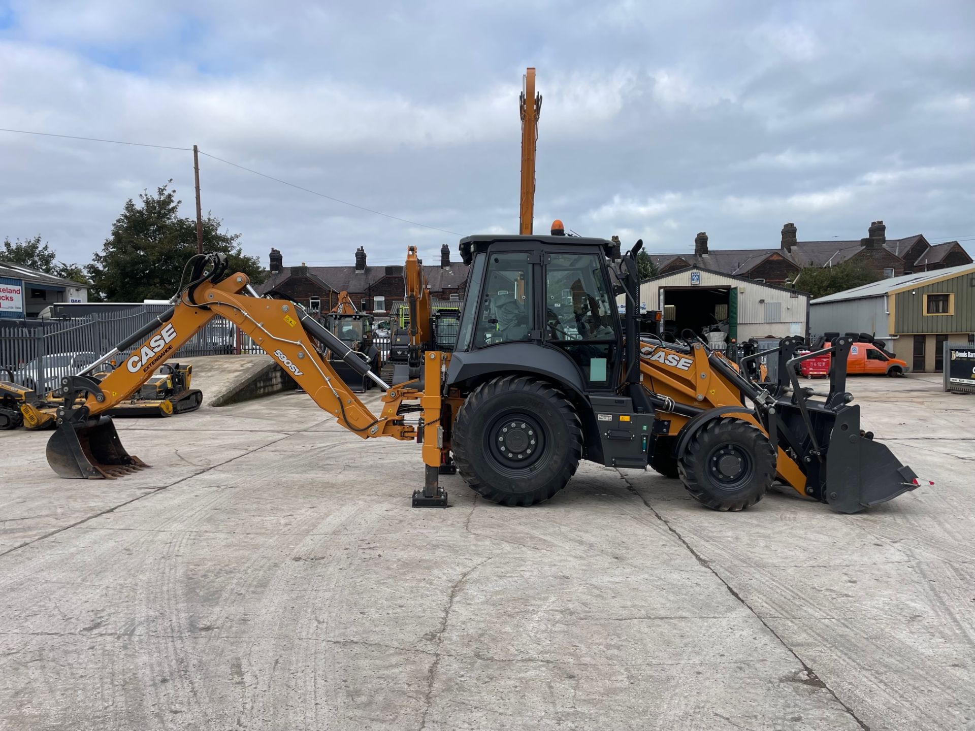 2022 CASE 590SV BACKHOE LOADER (100 hours) - Image 4 of 20