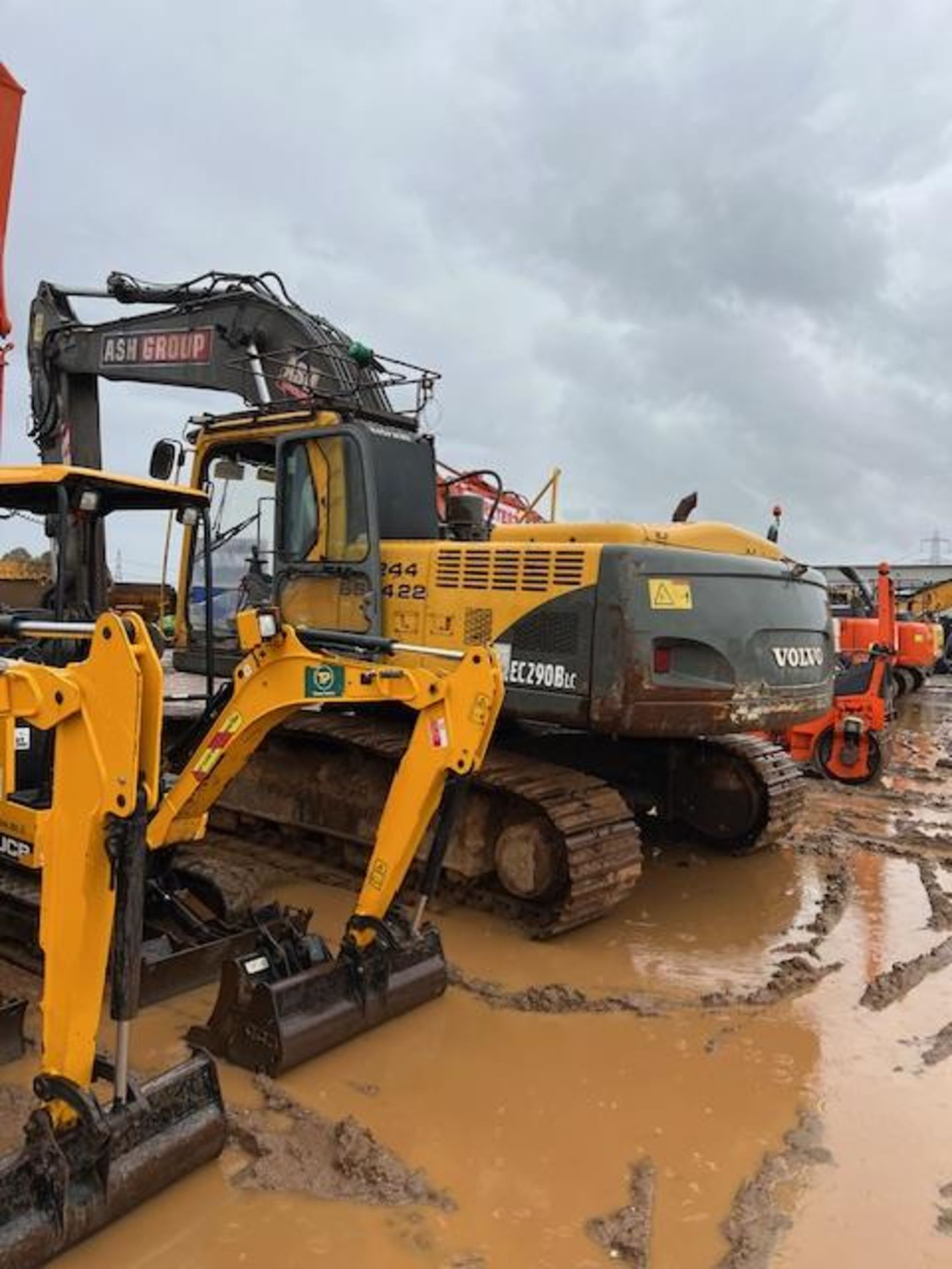 2007, Volvo EC290LC Excavator - Image 2 of 15