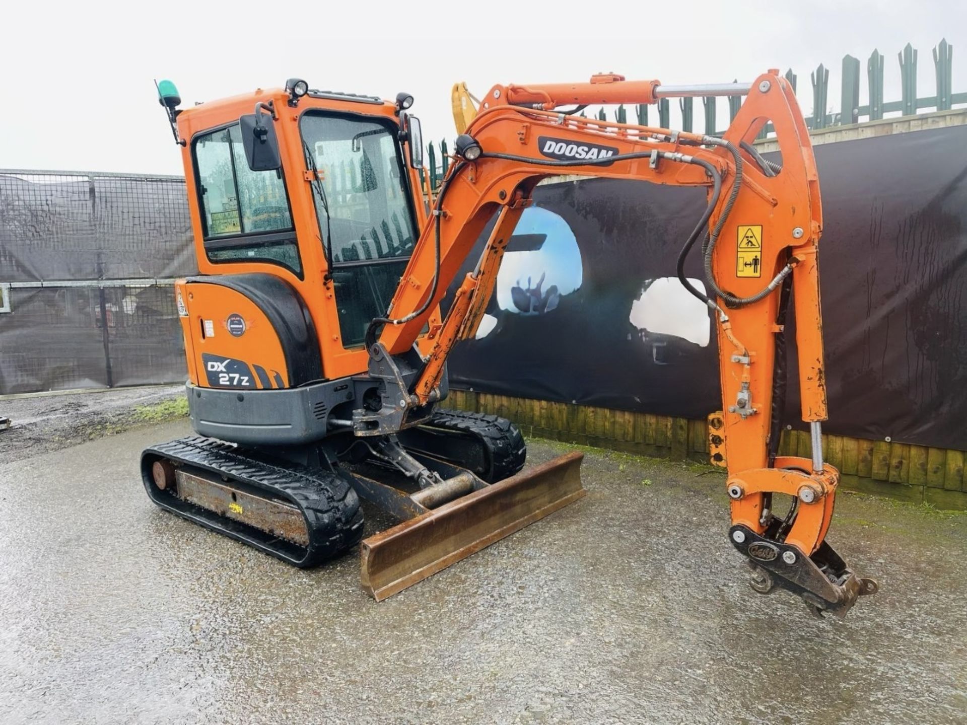 2018, DOOSAN DX27Z EXCAVATOR - Bild 11 aus 14