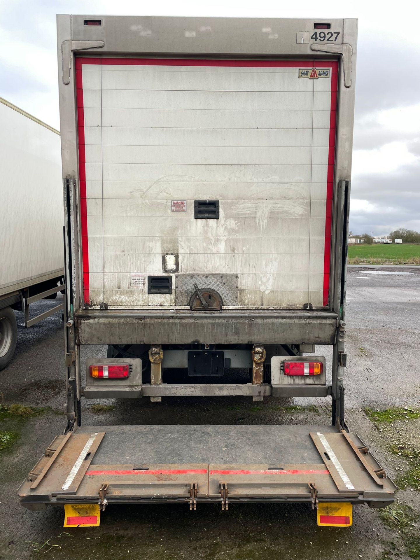 2013 G&A 10.4m Tandem Refrigerated Multi-Temp Trailer - Image 12 of 14