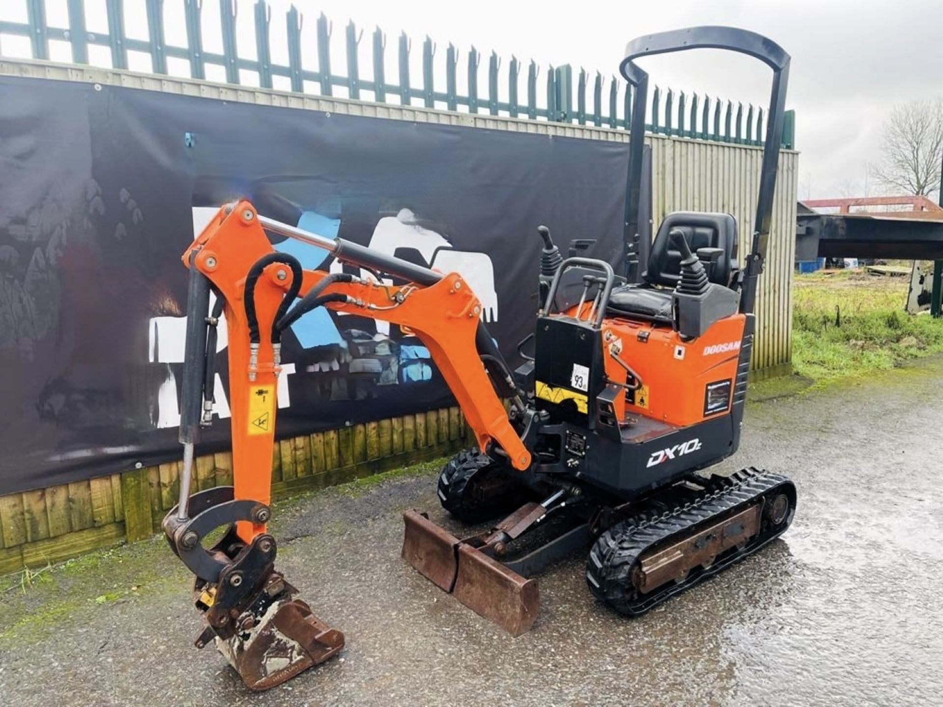 2018, DOOSAN DX10Z EXCAVATOR - Bild 12 aus 16