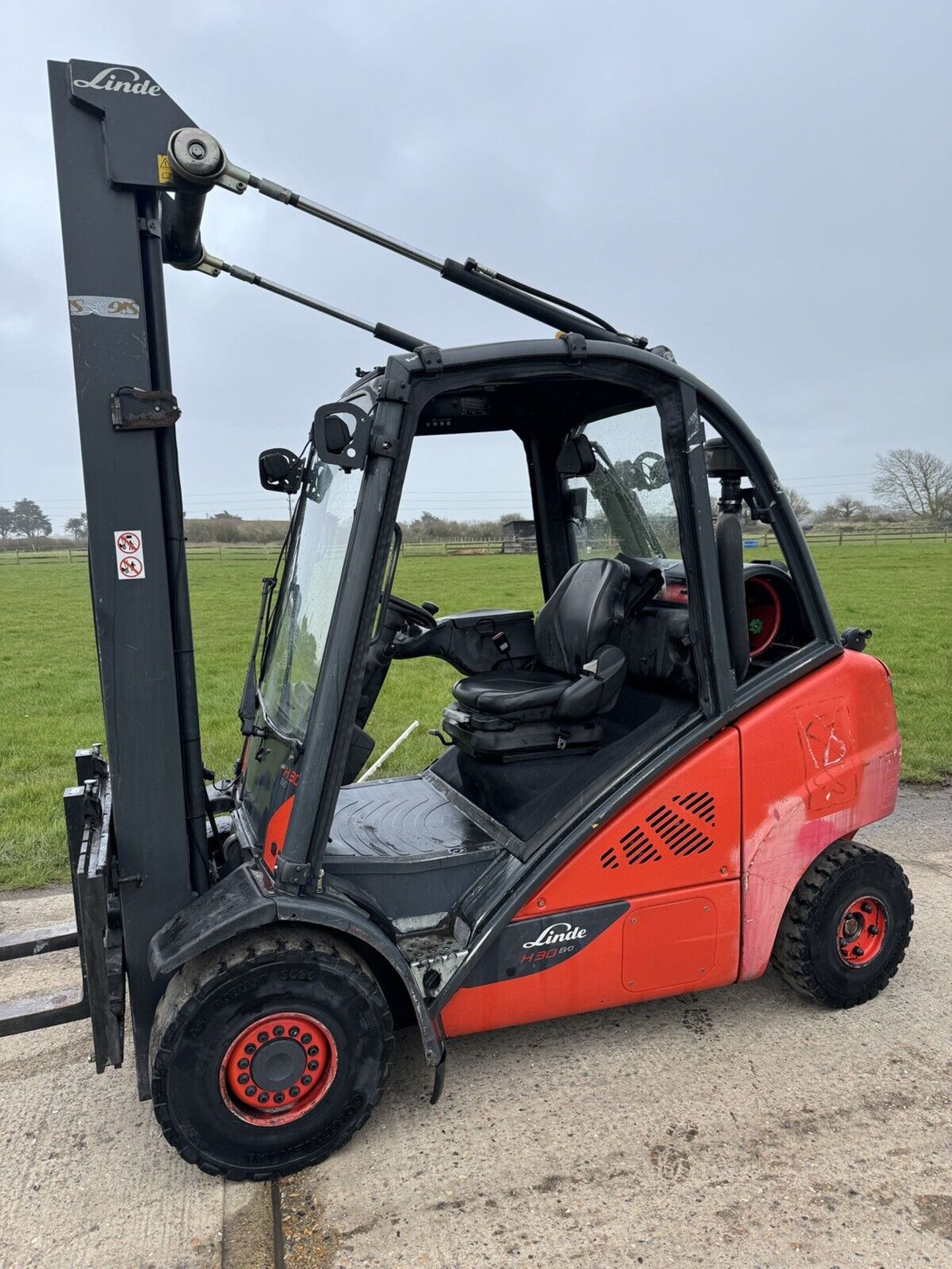 2016, LINDE - H30 Gas Forklift Truck (6.4m Lift) - Image 4 of 4