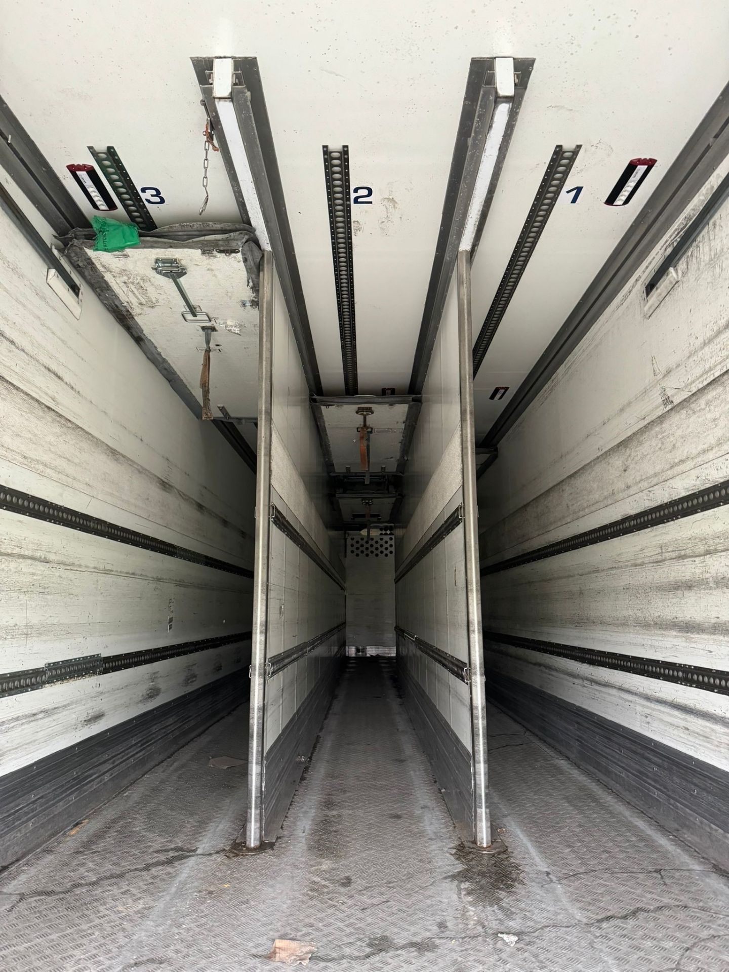 2014 G&A 13.6m Tandem Axle Refrigerated Multi-Temp Trailer - Image 12 of 15