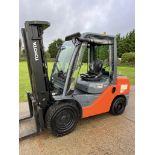 2018 TOYOTA, 3.5 Tonne Diesel Forklift (Triple Mast)