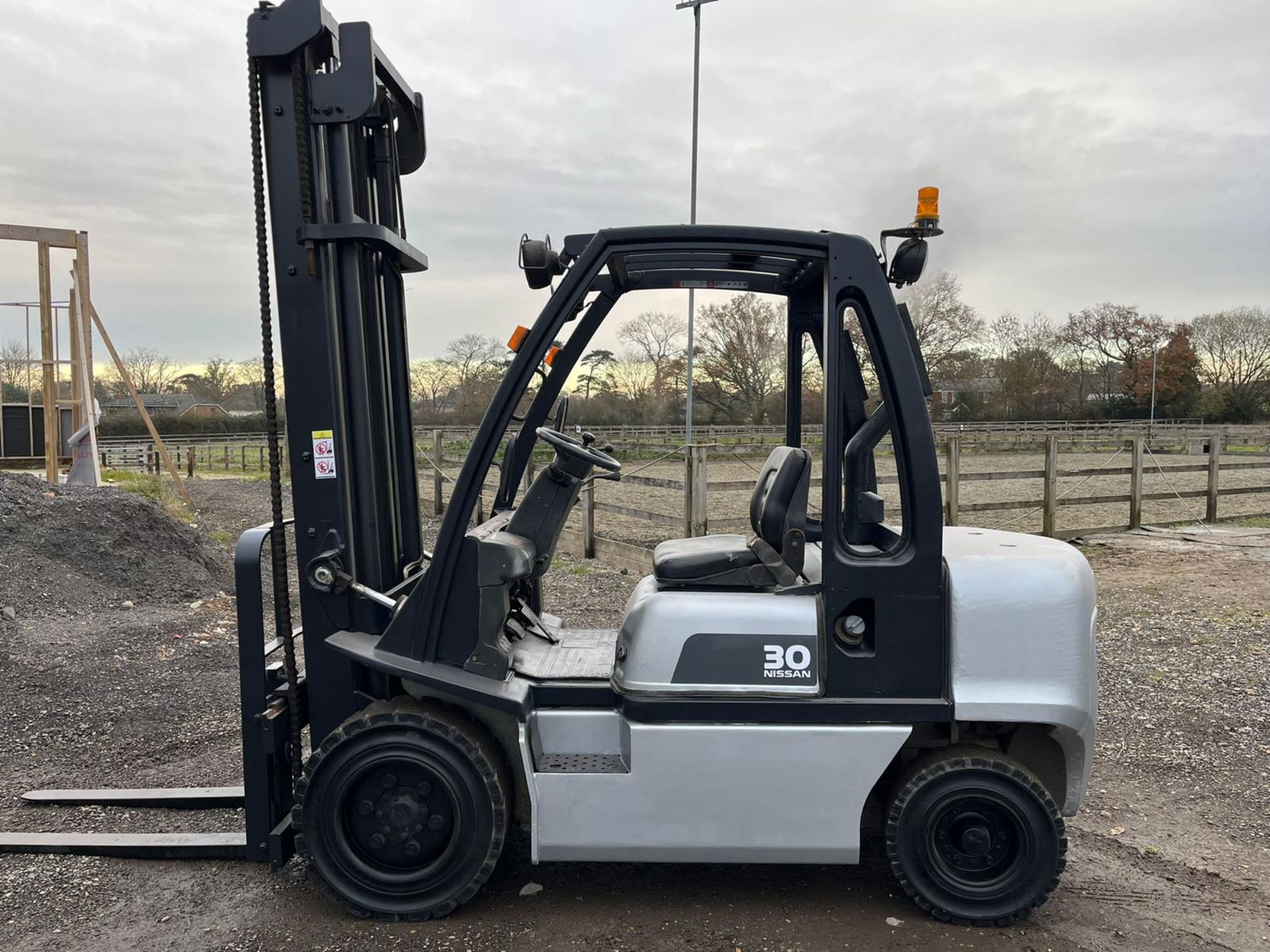 2007, NISSAN - 3 Tonne Diesel Forklift - Bild 6 aus 9