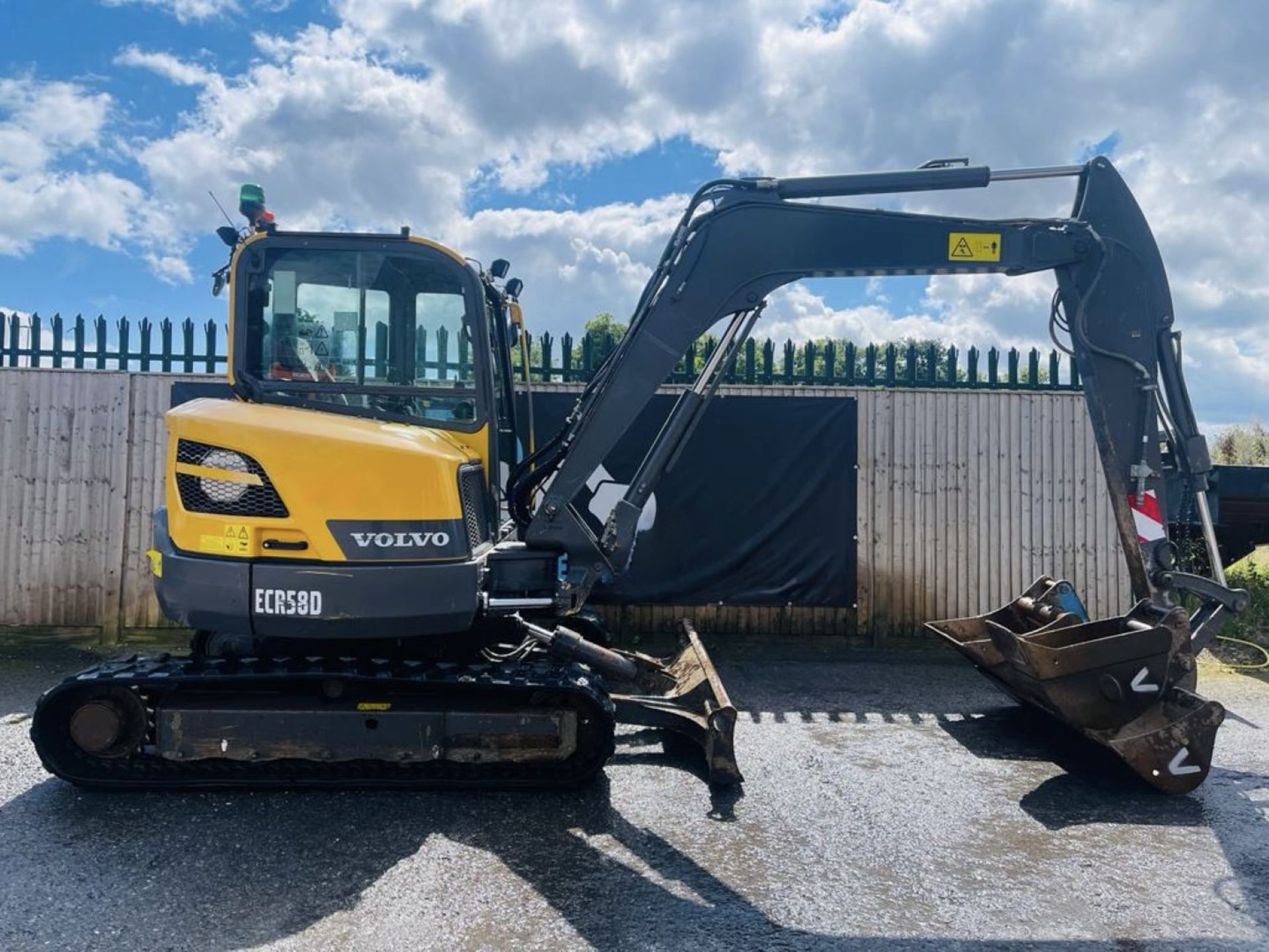 2019, VOLVO ECR58D EXCAVATOR - Image 8 of 18