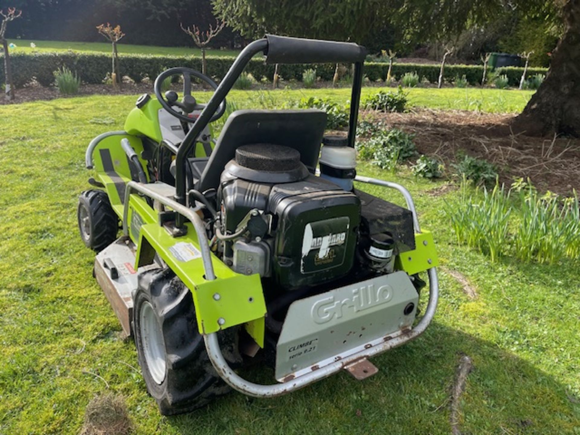 2007, GRILLO CLIMBER 9.21 SERIES RIDE ON MOWER - Image 6 of 10