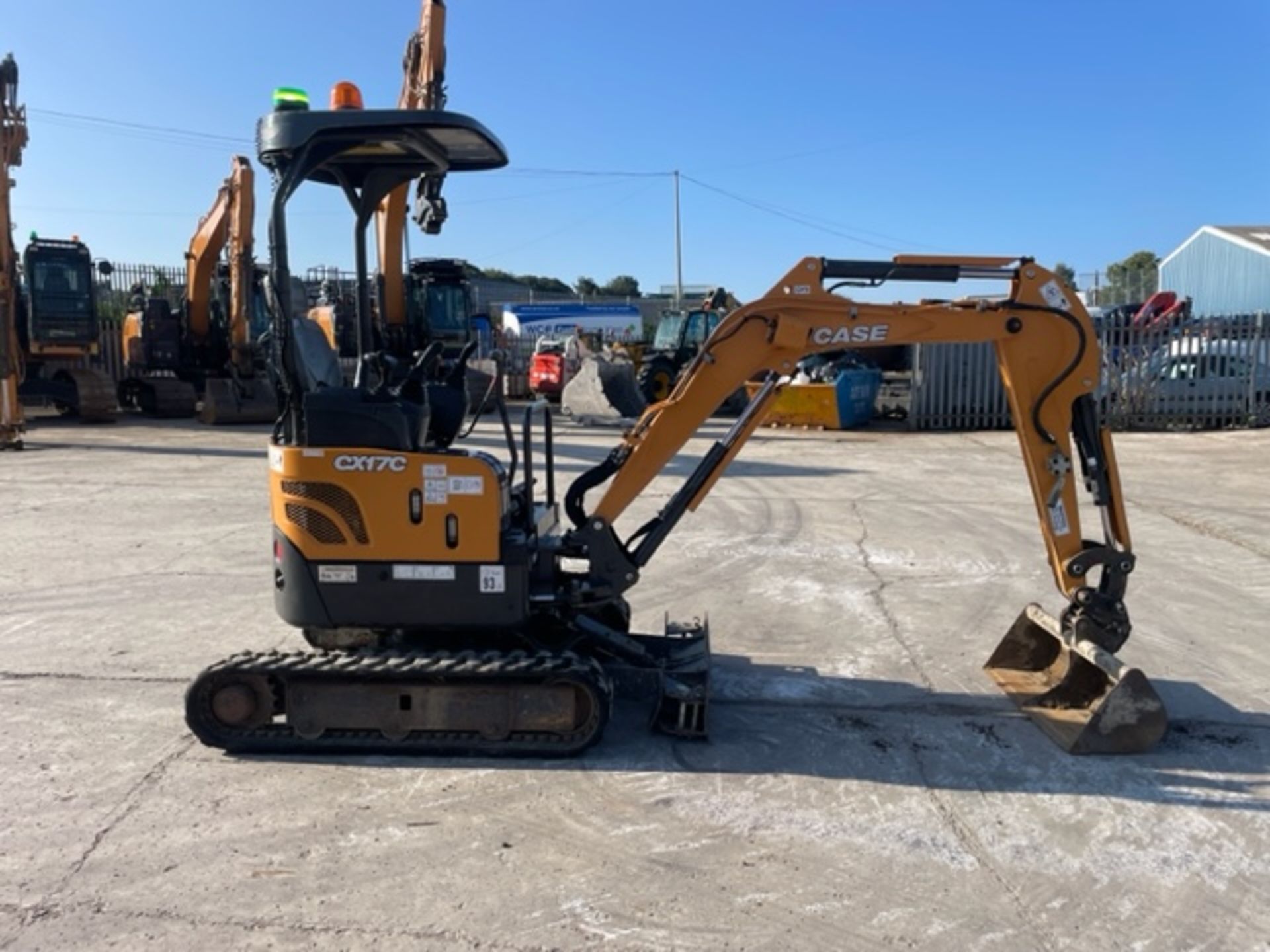 2019 CASE CX17C MINI EXCAVATOR - Image 7 of 13