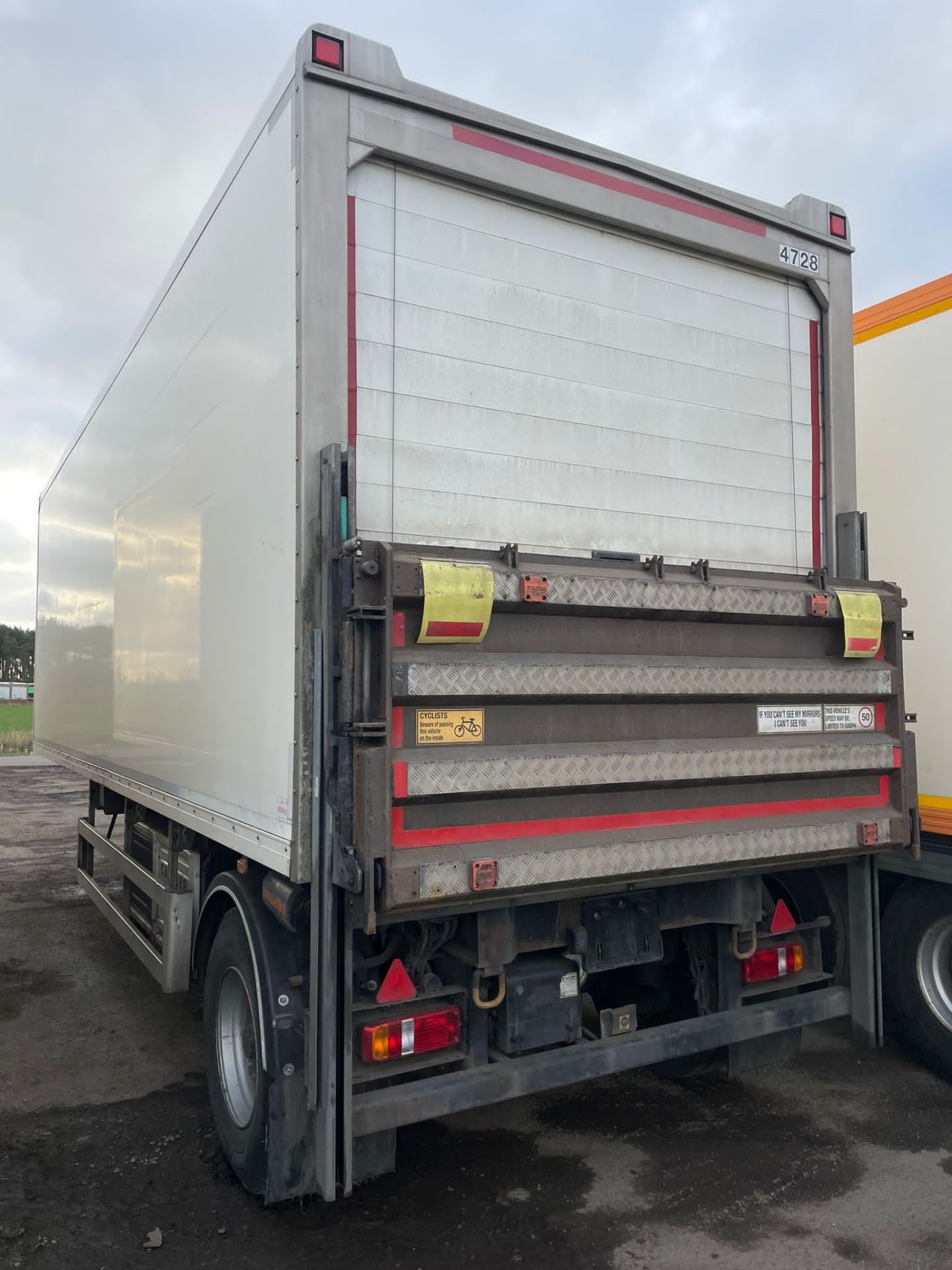 2012 SDC 8.4m Single Axle Refrigerated Multi-Temp Trailer - Bild 8 aus 13