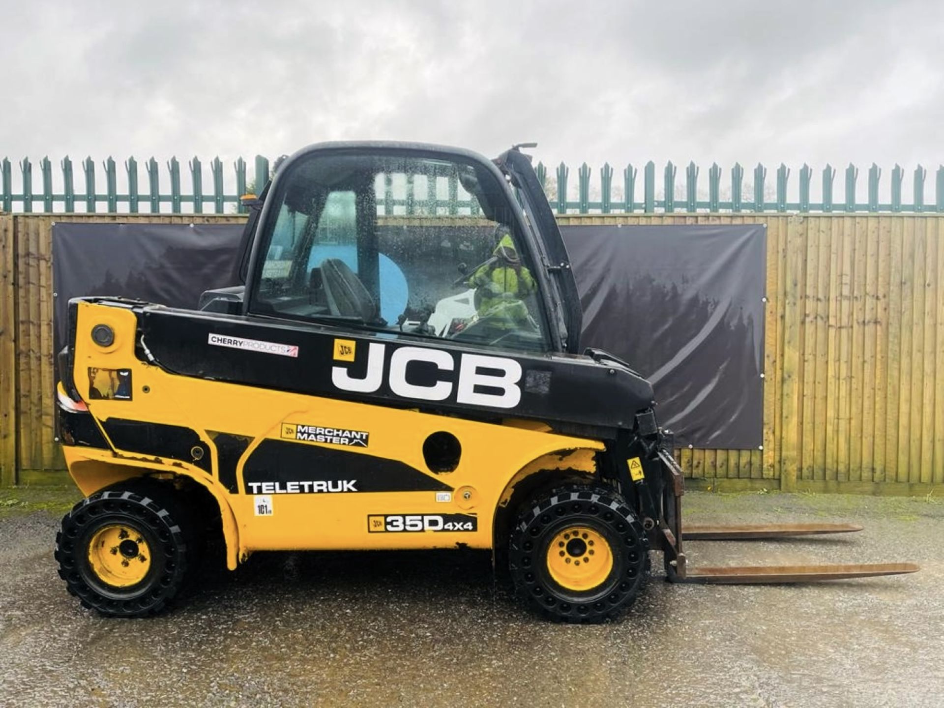 2017 - JCB 35D 4X4 TELETRUCK