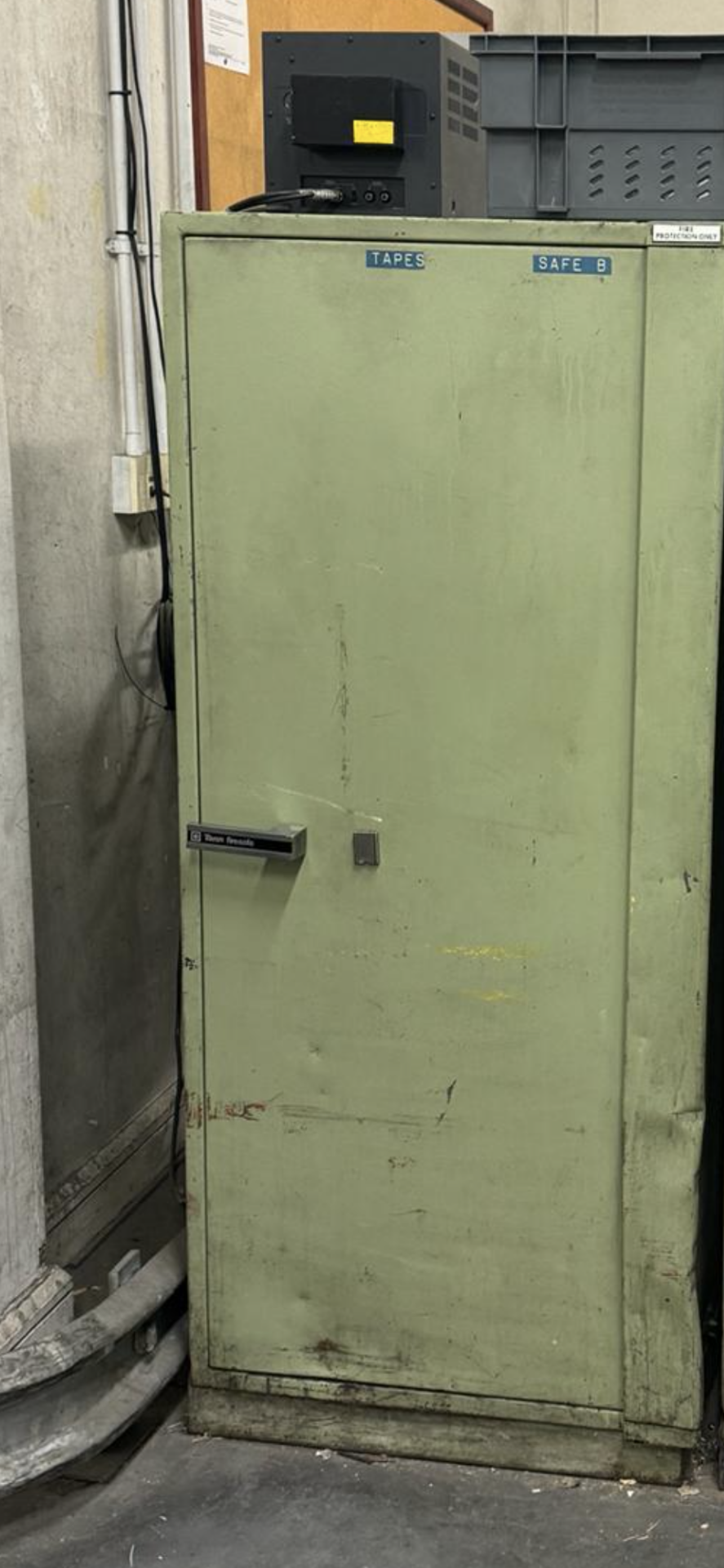 1 x Commercial Safe - NO RESERVE - Image 3 of 3