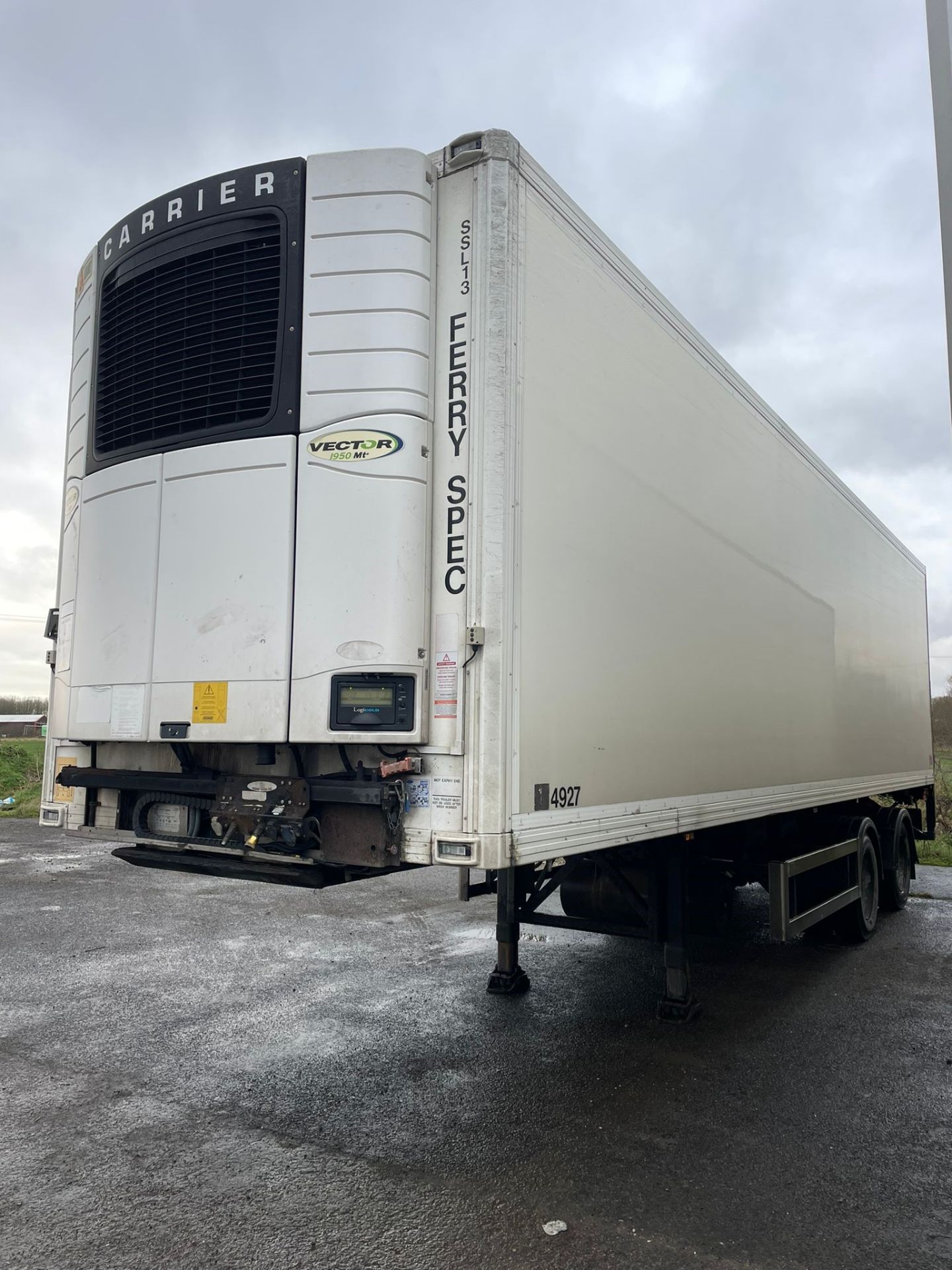 2013 G&A 10.4m Tandem Refrigerated Multi-Temp Trailer