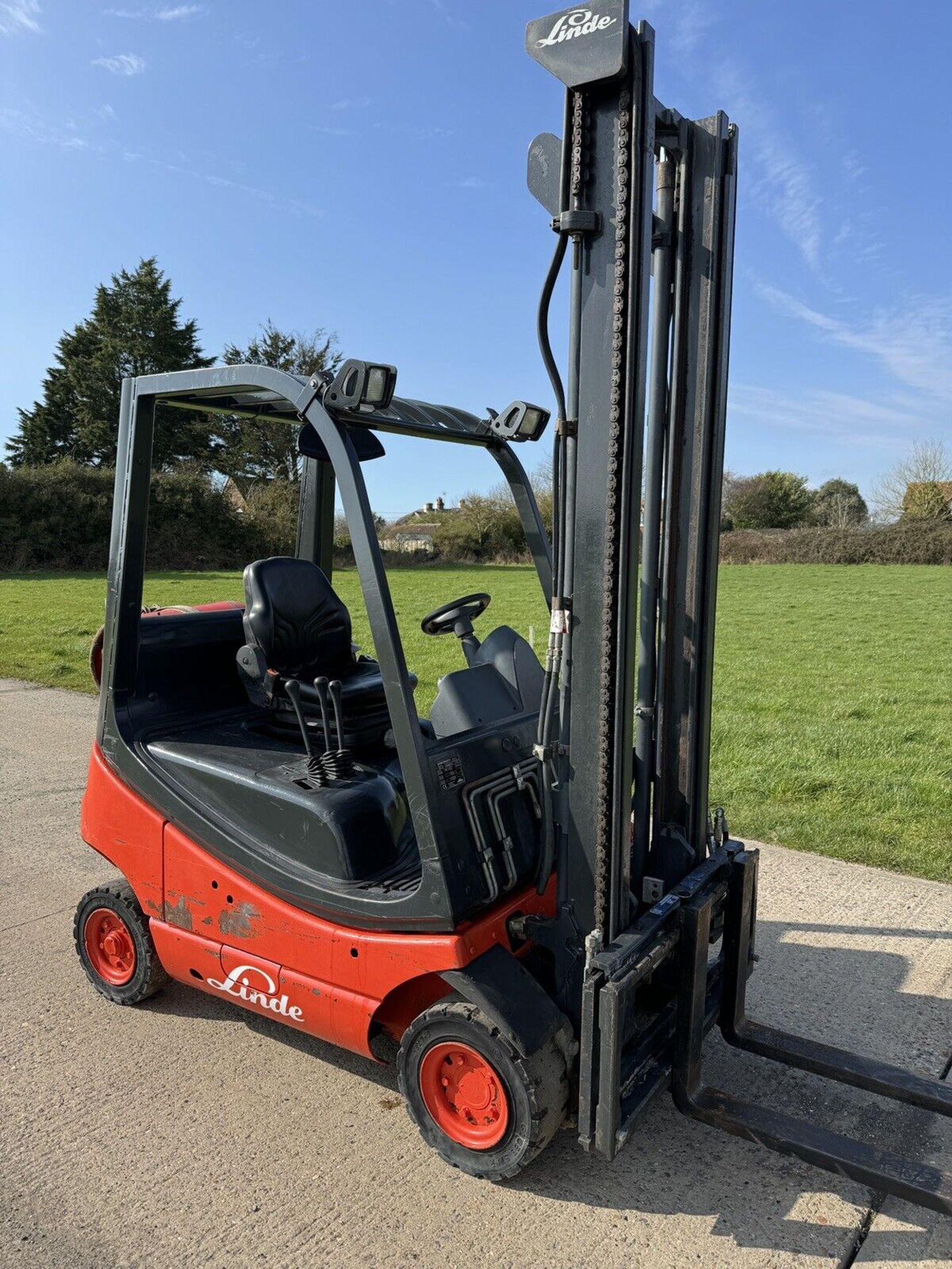 LINDE, H16 - Gas Forklift Truck