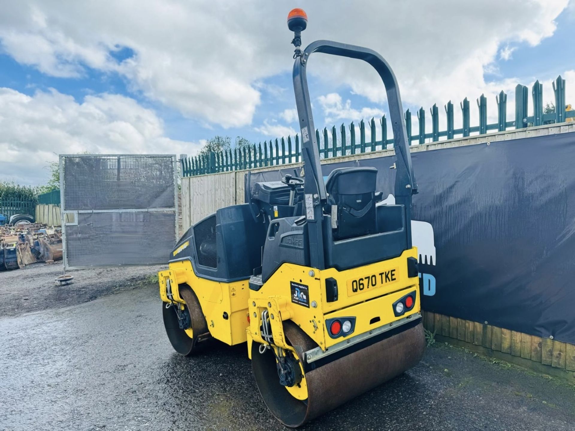 2017, BOMAG BW120 AD-5 ROLLER - Image 5 of 12