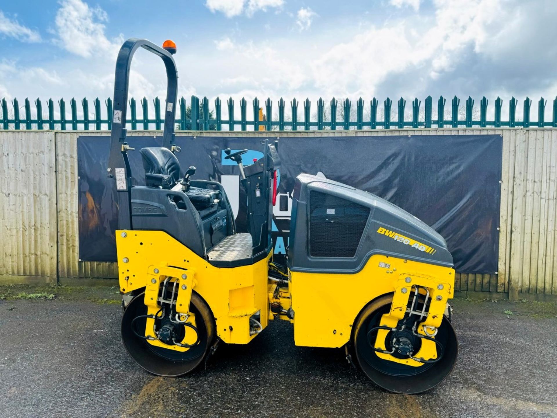 2017, BOMAG BW120 AD-5 ROLLER - Image 12 of 12
