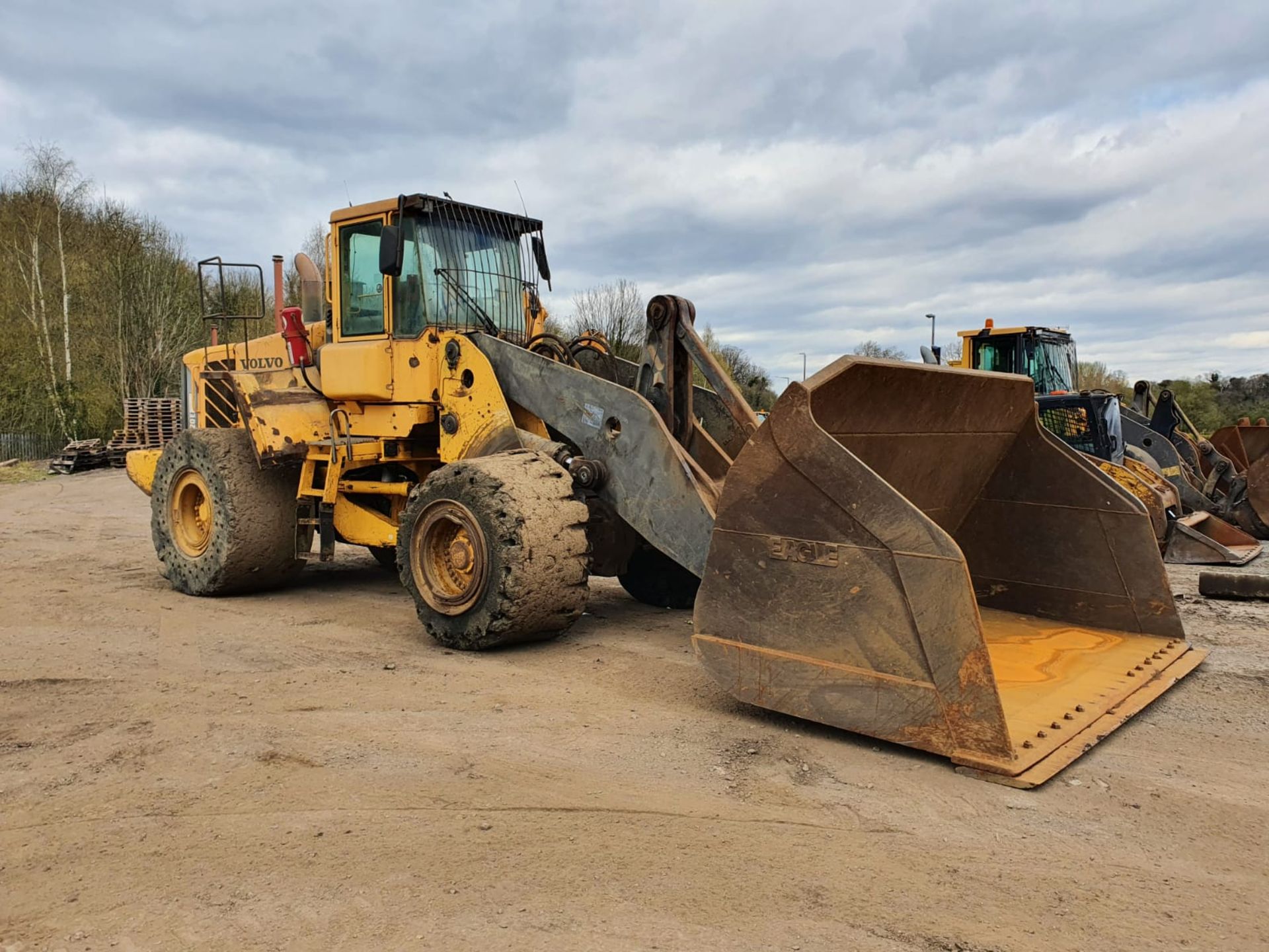 2004, Volvo L220E Loading Shovel - Image 2 of 2