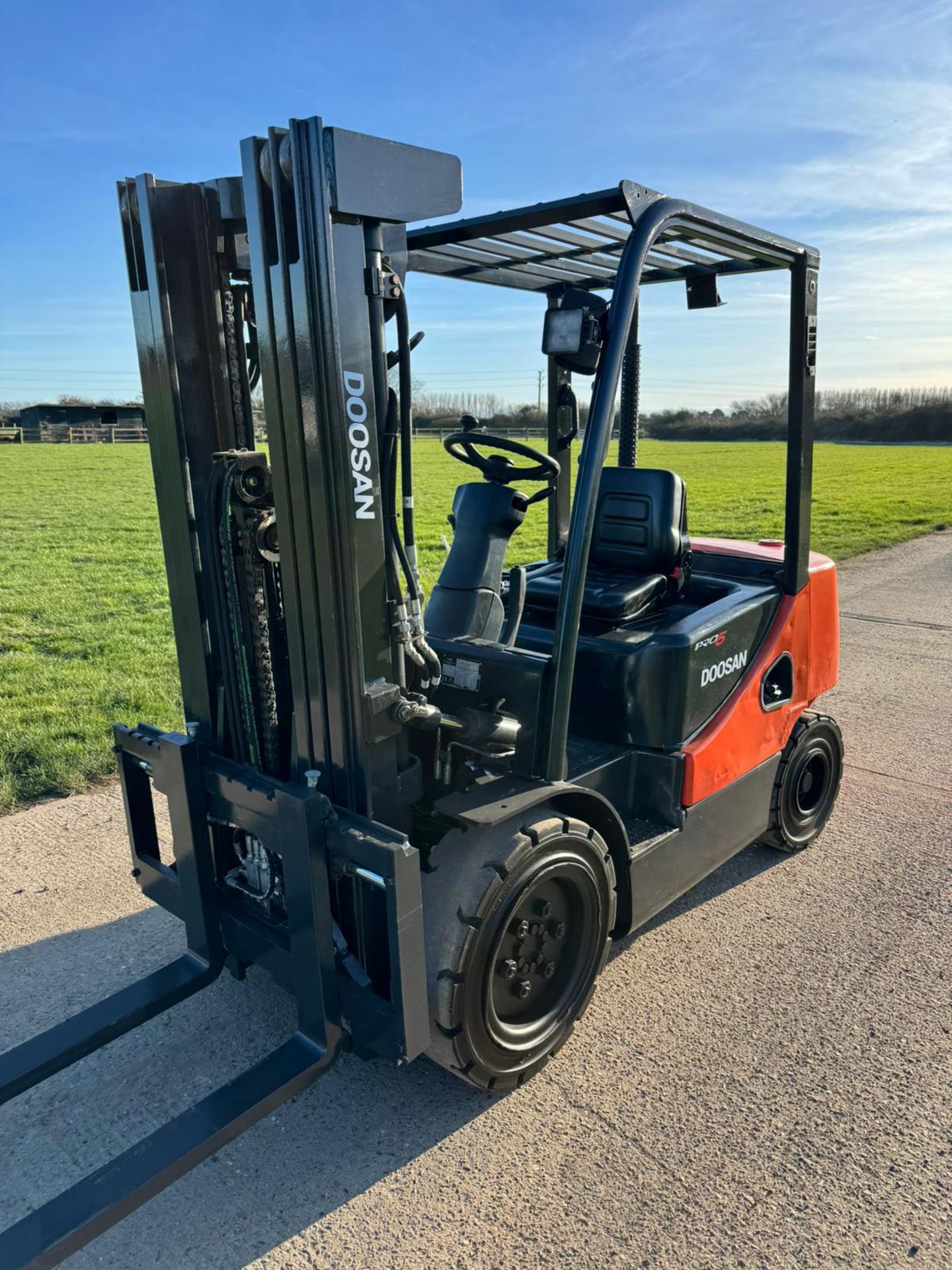 2014 - DOOSAN 3.3 Diesel (Container Spec) Forklift Truck