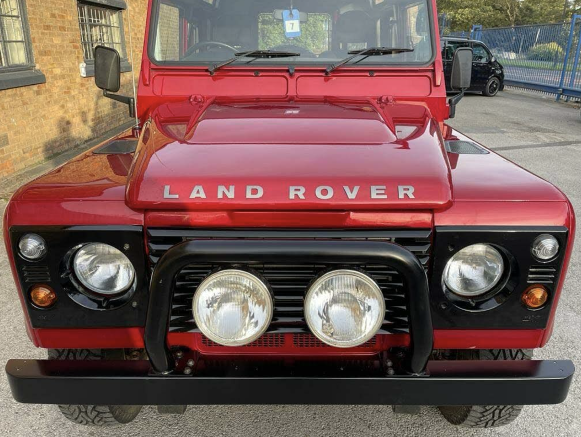 2011, LAND ROVER - Defender 90, 2.2 TDCi - Image 17 of 24