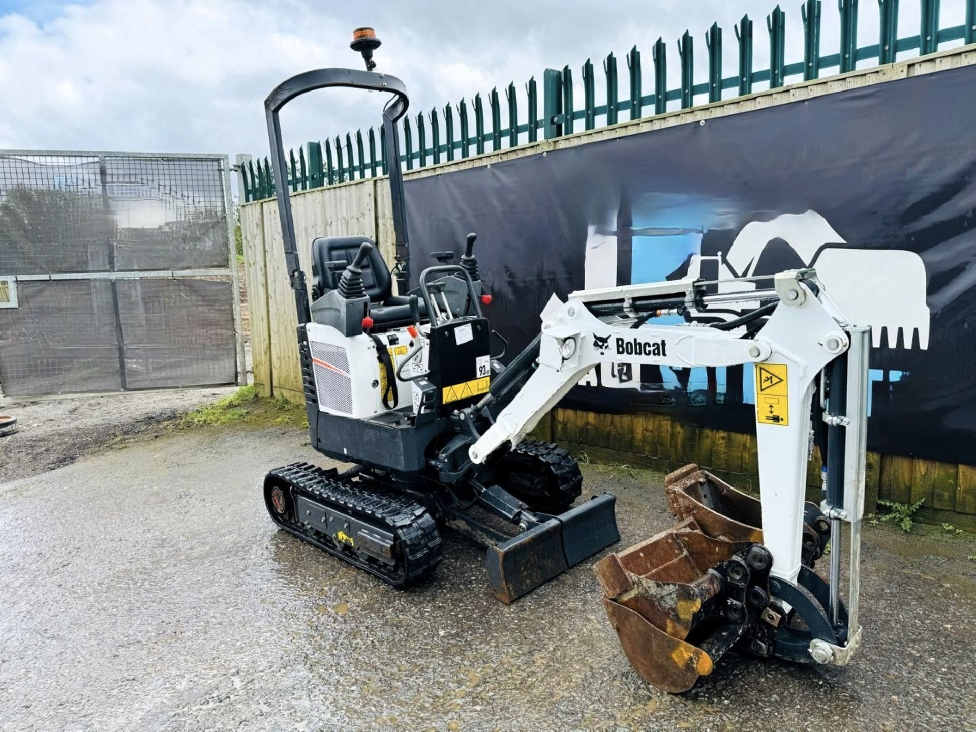 2023, BOBCAT E10Z EXCAVATOR