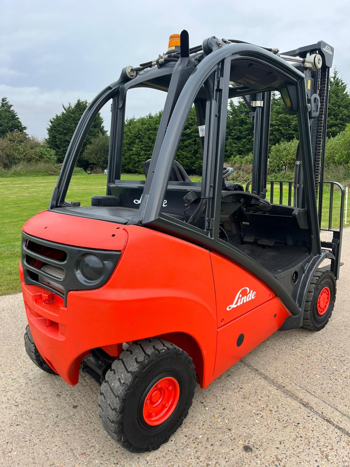 LINDE, Diesel 2 Tonne Forklift - Image 4 of 5