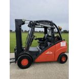 LINDE, H35 - Gas Forklift (container spec - 3rd and 4th service)