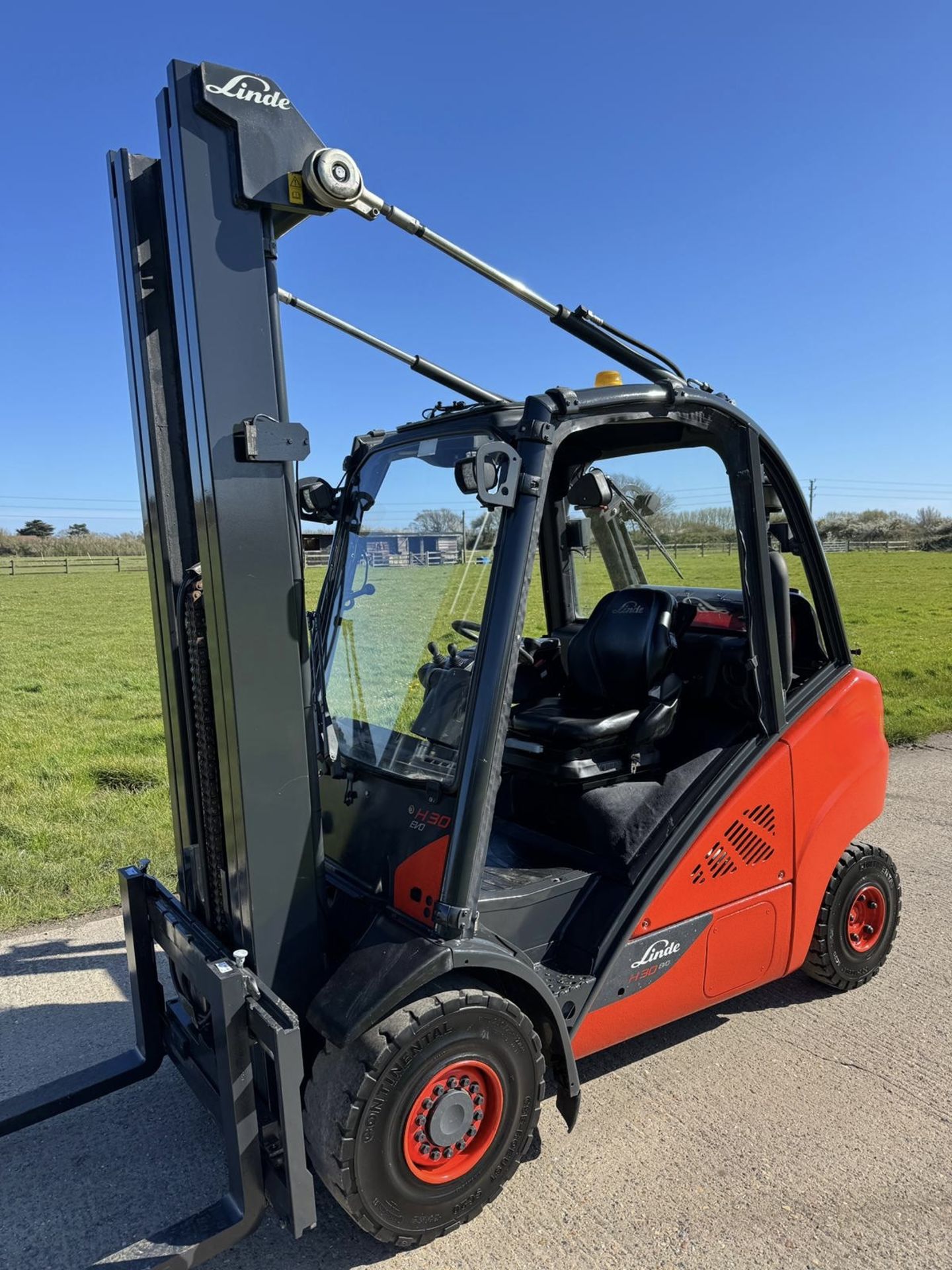 2016, LINDE - H30 Gas Forklift Truck (6.4m Lift)