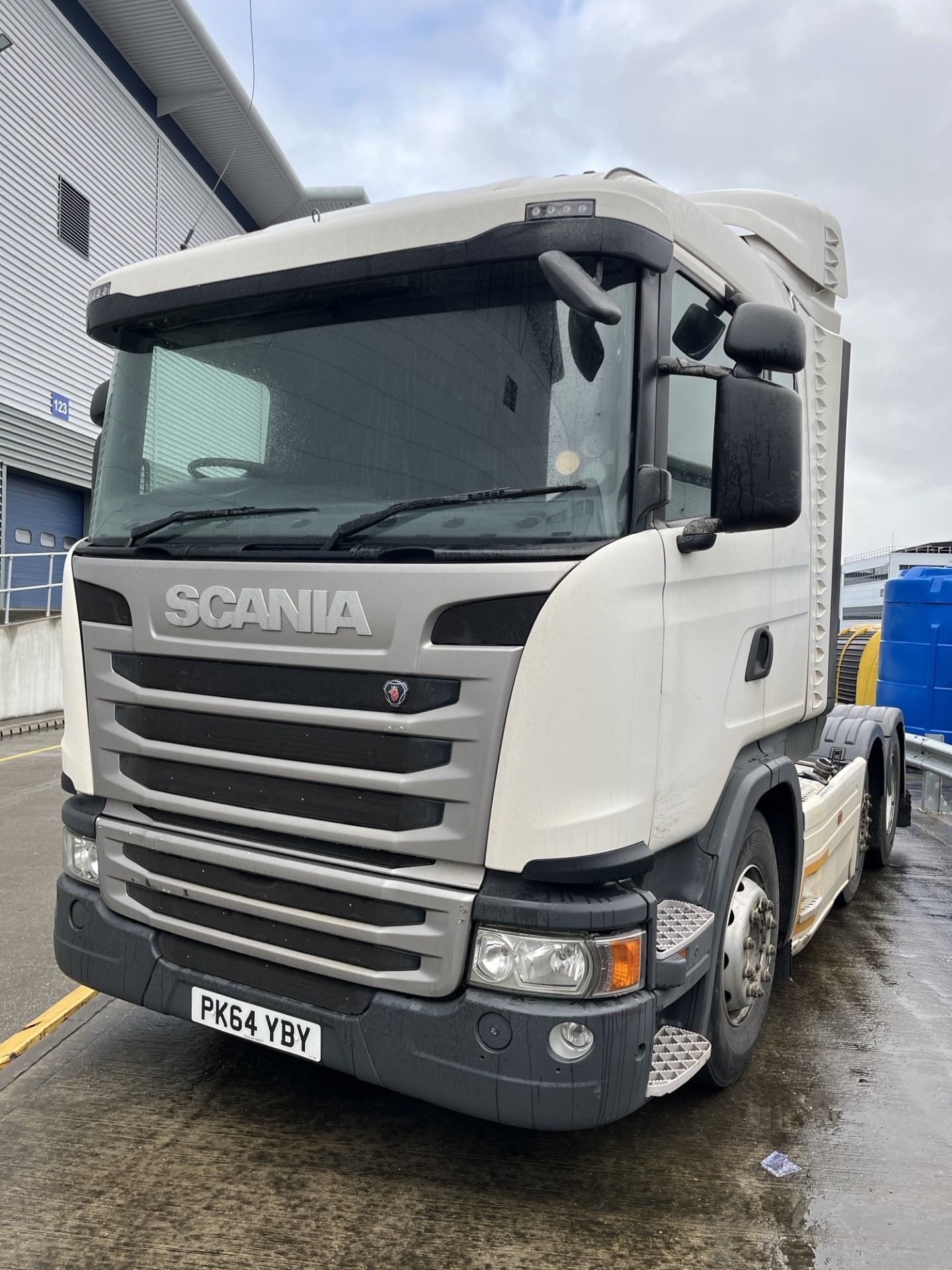 SCANIA G410 - 6x2 Tractor Unit (VRN - PK64 YBY) Ex-Sports Direct Fleet, Owned & Maintained