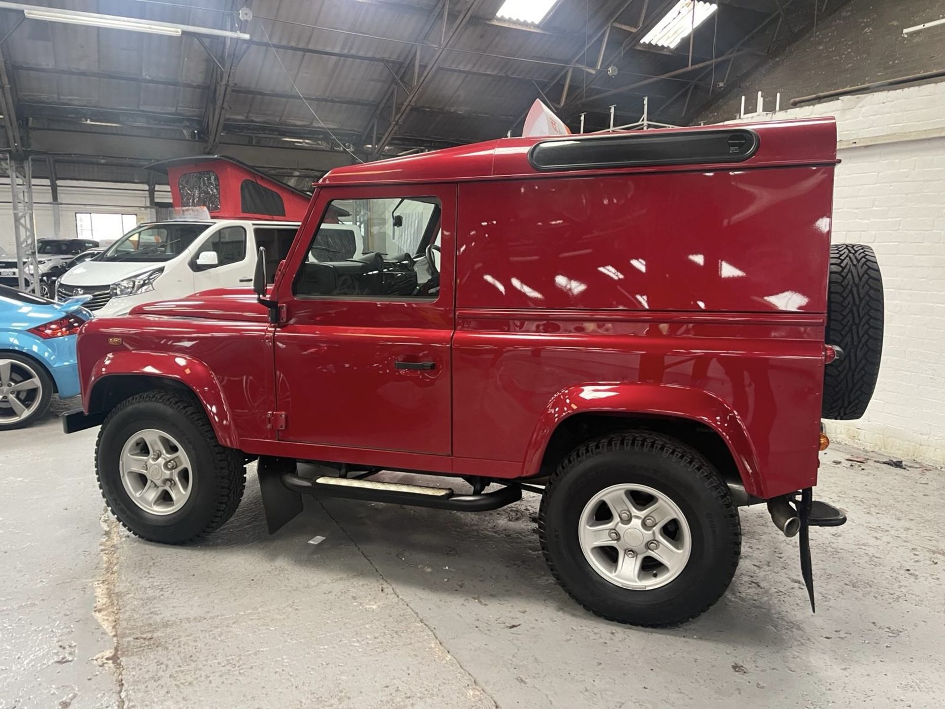 2011, LAND ROVER - Defender 90, 2.2 TDCi - Image 23 of 24