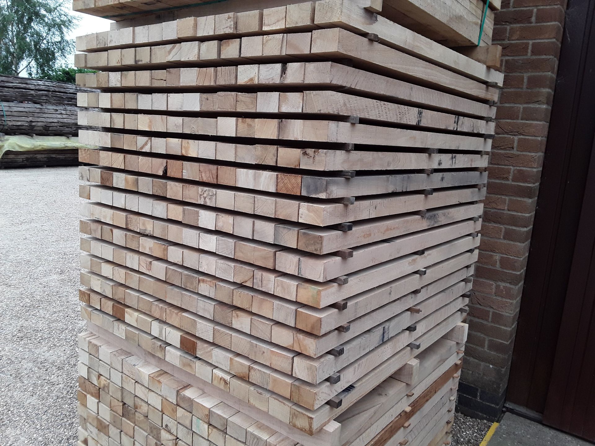50x Hardwood Sawn English Oak Posts / Timber Offcuts - Image 2 of 6
