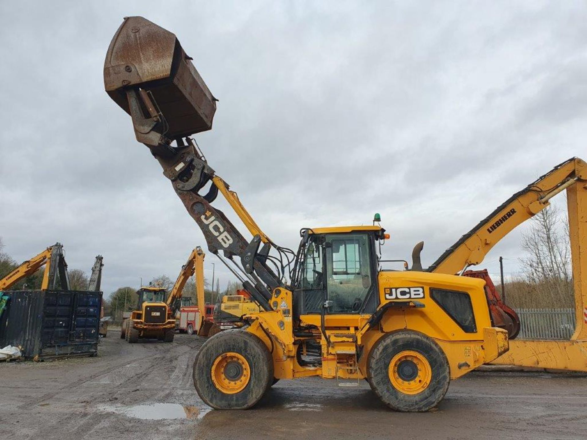 2017, JCB 437 - Loading Shovel - Image 4 of 6