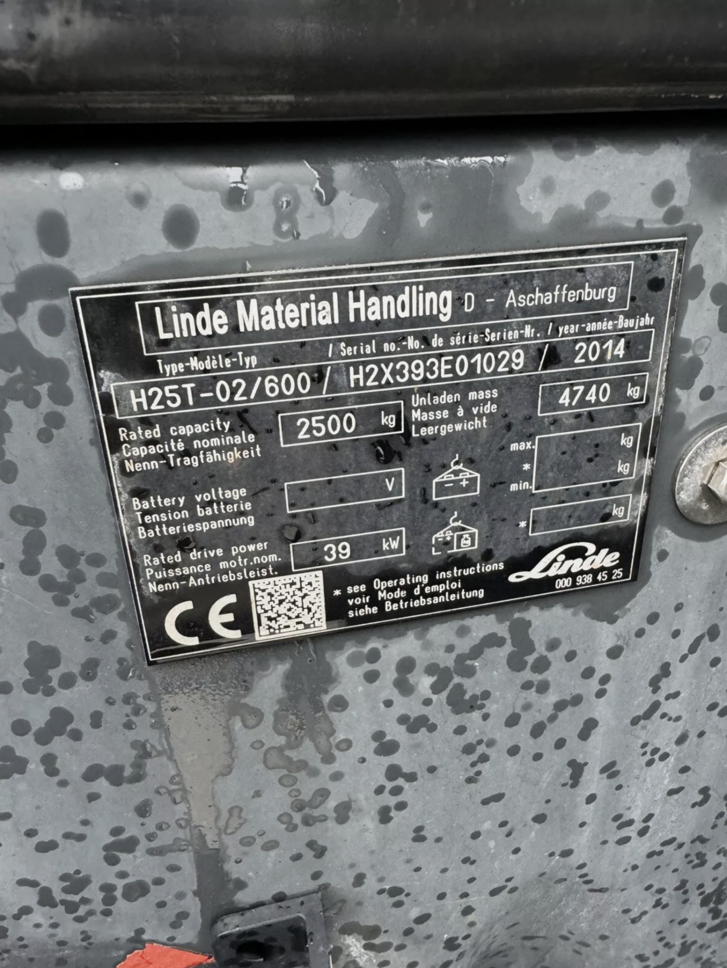 LINDE, H25 Gas Forklift (container spec - 2.5 at 600 load center) - Image 4 of 6