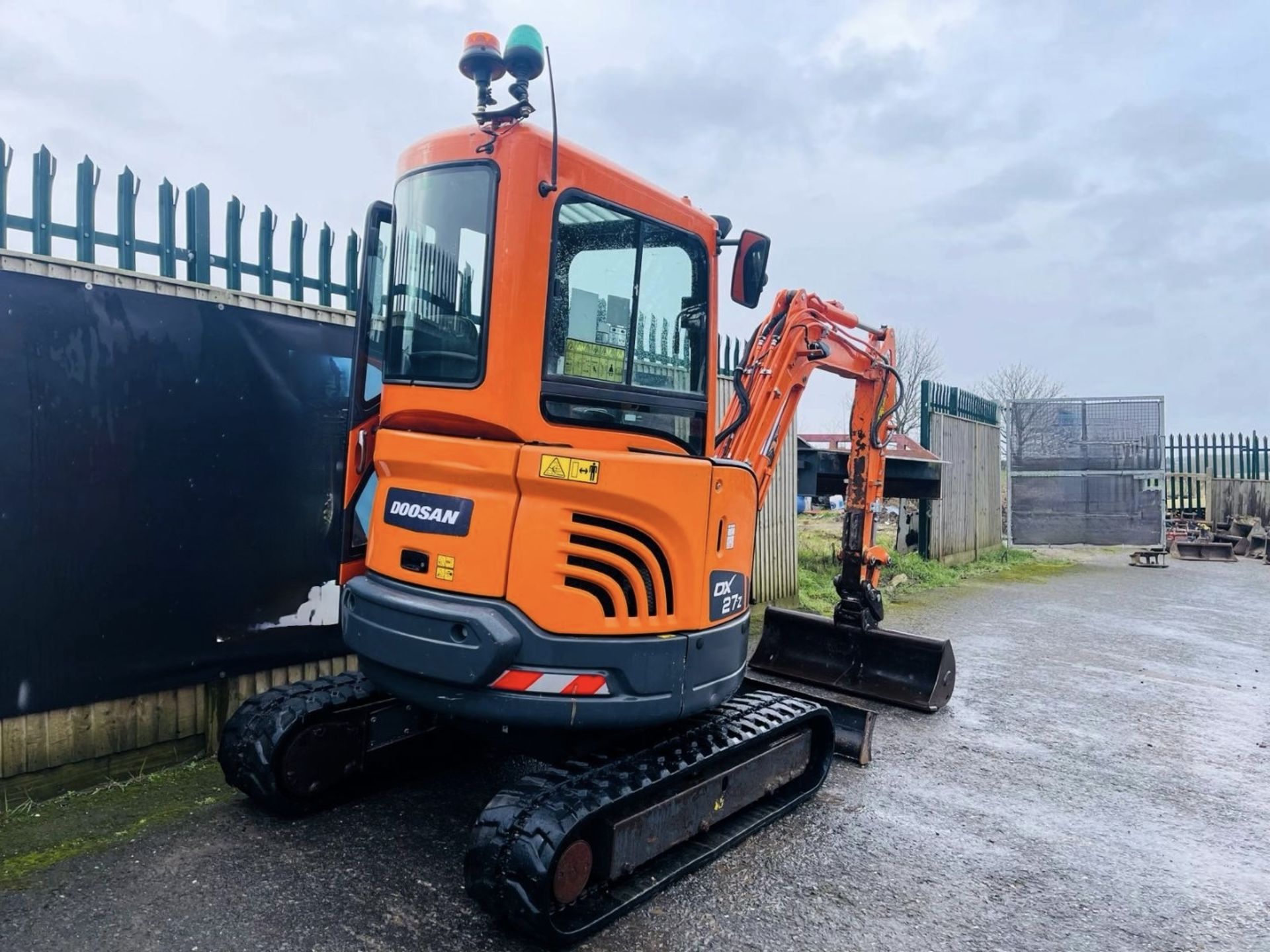 2019, DOOSAN DX27Z EXCAVATOR - Bild 4 aus 17