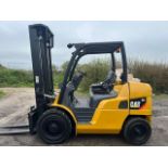 2015, CATERPILLAR DP40 - 4 Tonne Diesel Forklift