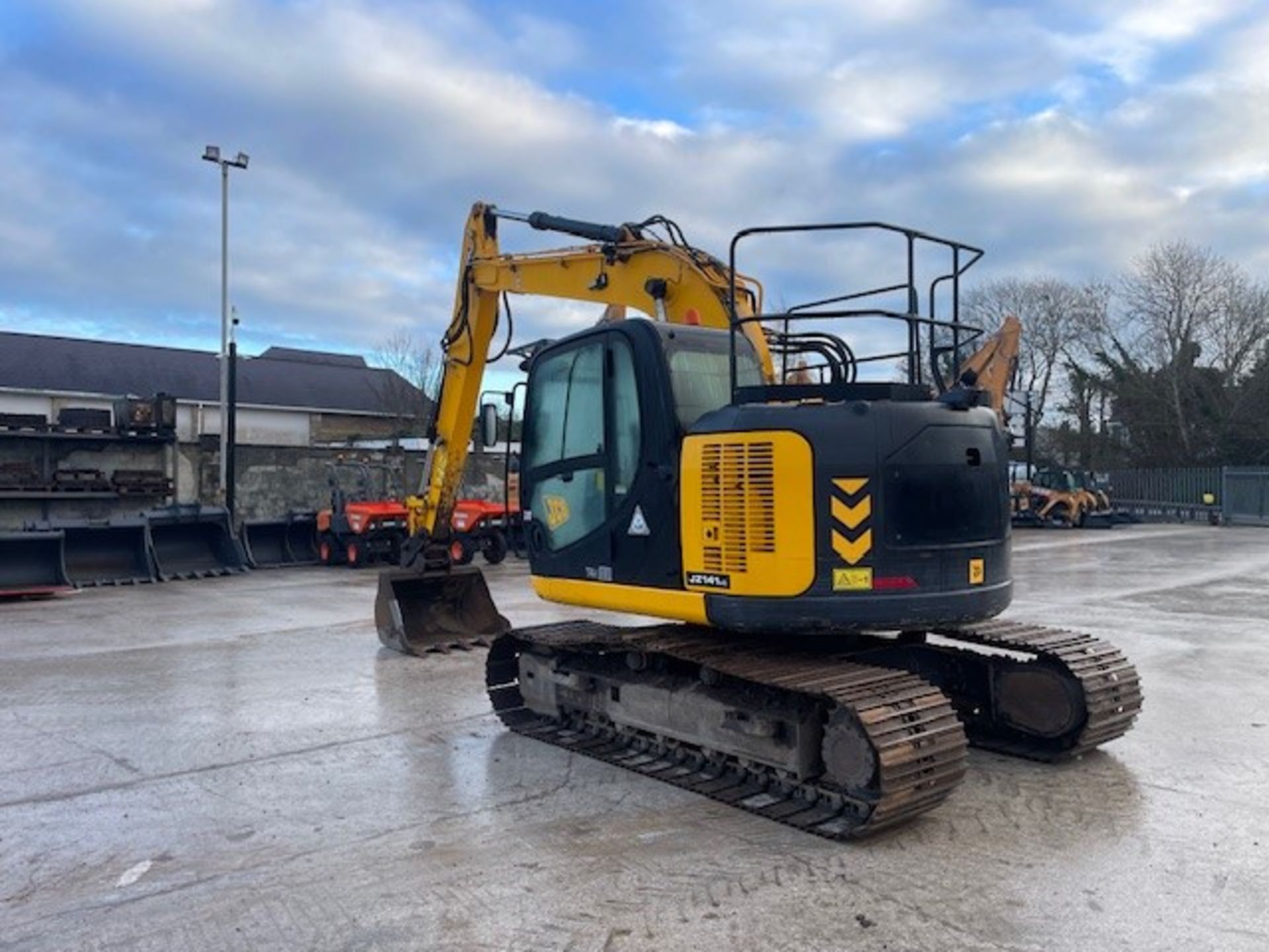 2018 JCB JZ141 EXCAVATOR - Image 3 of 21