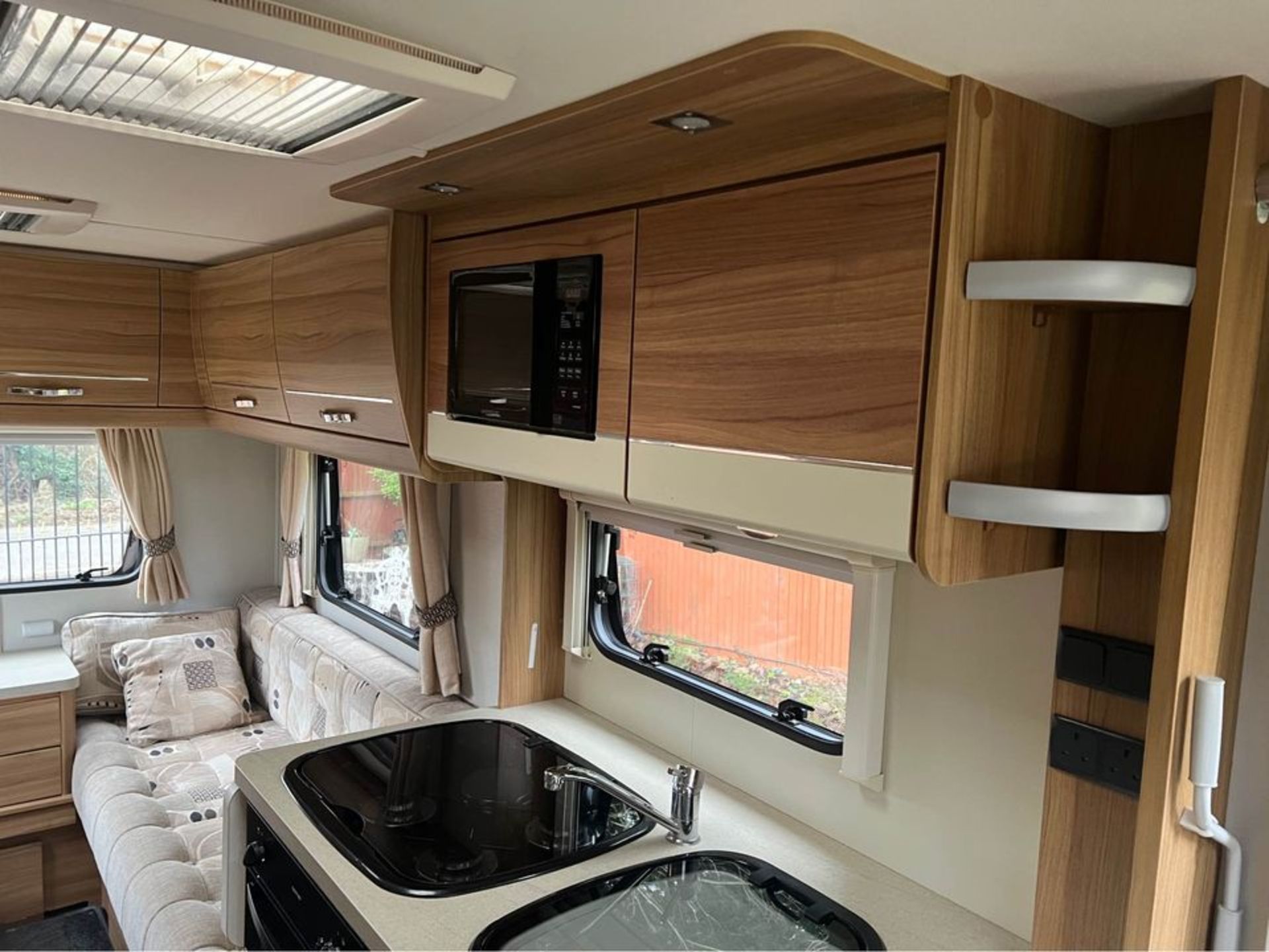 2014 Elddis Majestic 195 Motorhome - Image 8 of 20