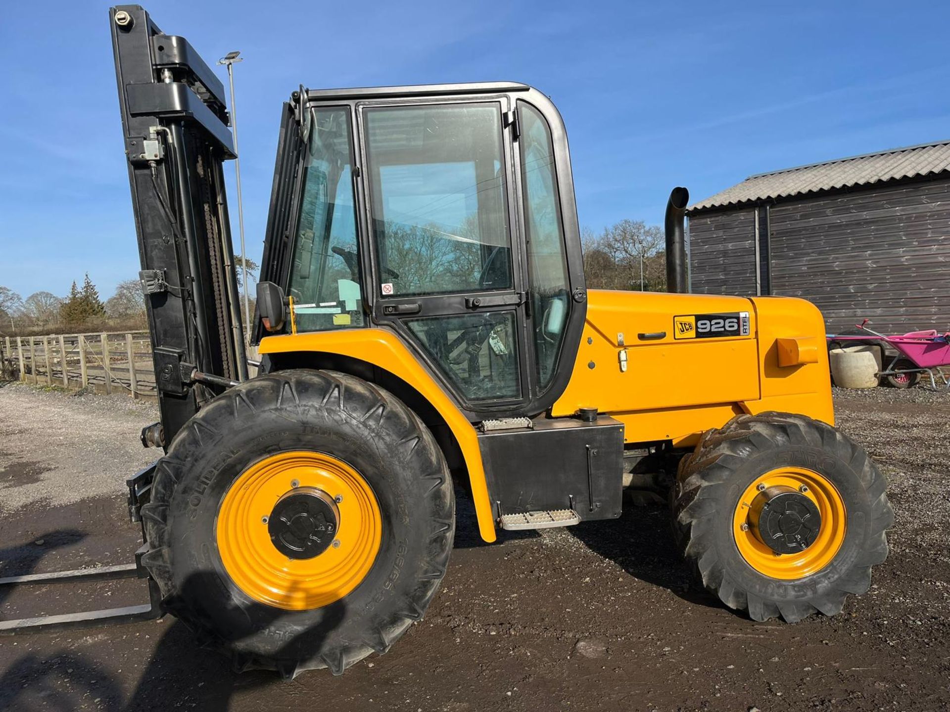 2007, JCB 926 - 2.6 tonne 4WD Rough Terrain Forklift - Image 5 of 12