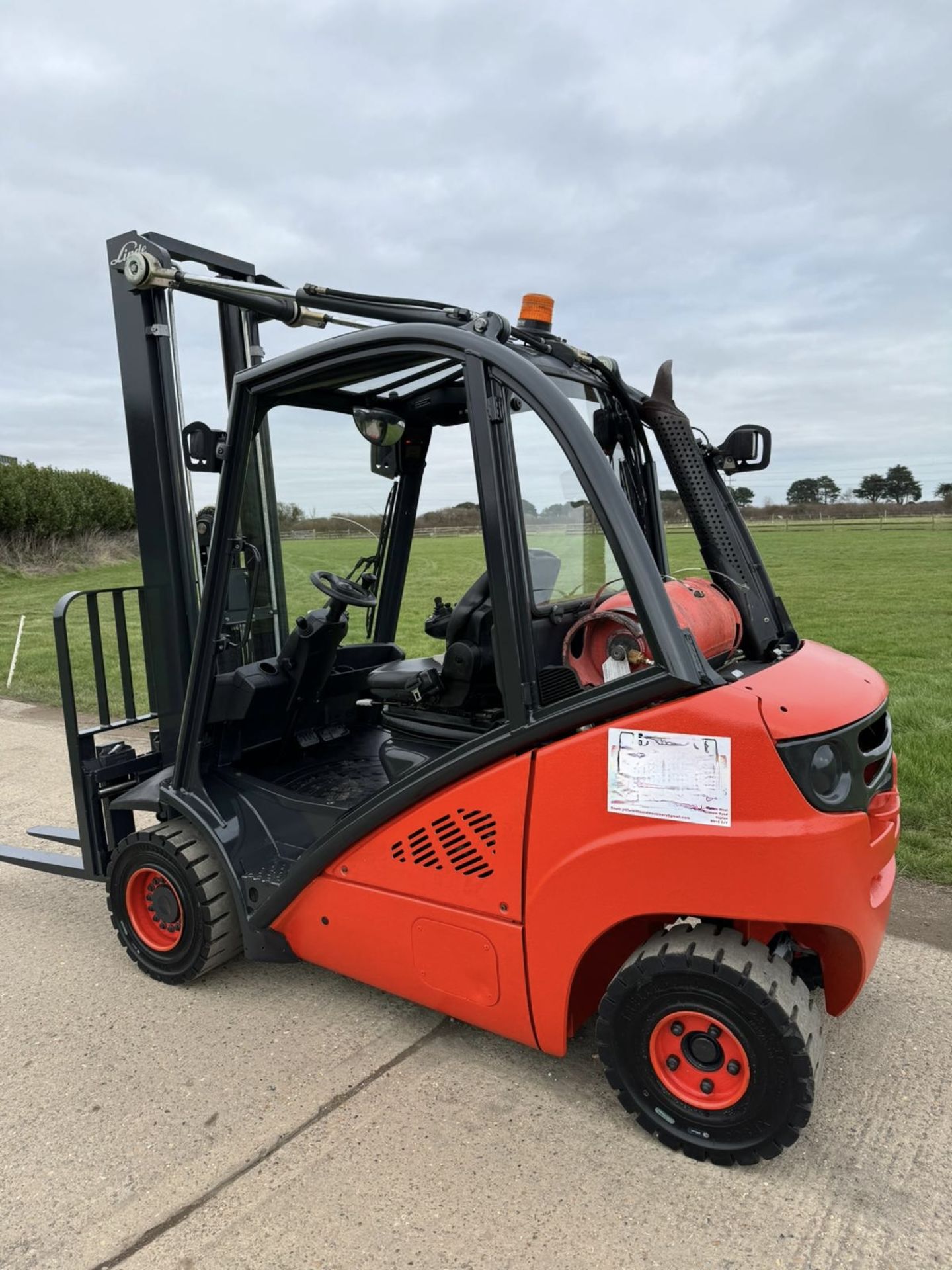 LINDE, H25 - Gas Forklift Truck - Image 6 of 7