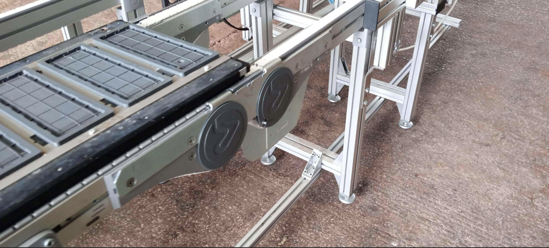 Flexlink XT Twin Track Pallet Conveyor Carousel - Bild 12 aus 15