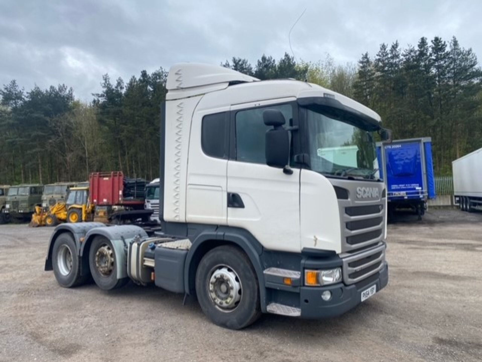 SCANIA G410 - 6x2 Tractor Unit (VRN - PK64 YBY) Ex-Sports Direct Fleet, Owned - Sports Direct - Image 13 of 13