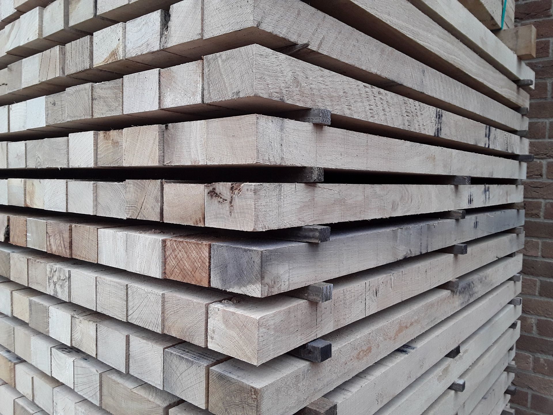 50x Hardwood Sawn English Oak Posts / Timber Offcuts - Image 5 of 6