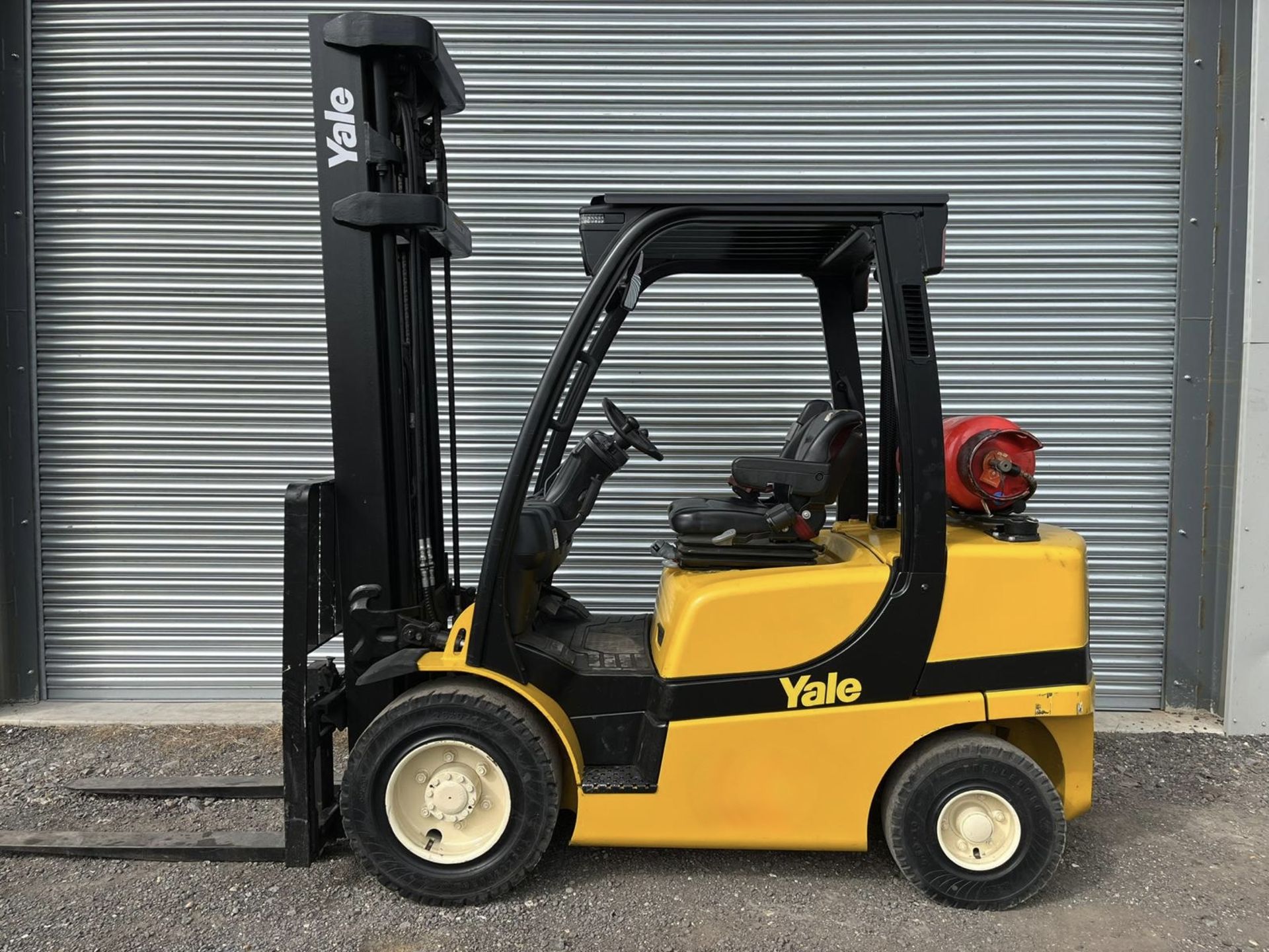 2017, YALE - 3 Tonne Gas Forklift - Image 3 of 10