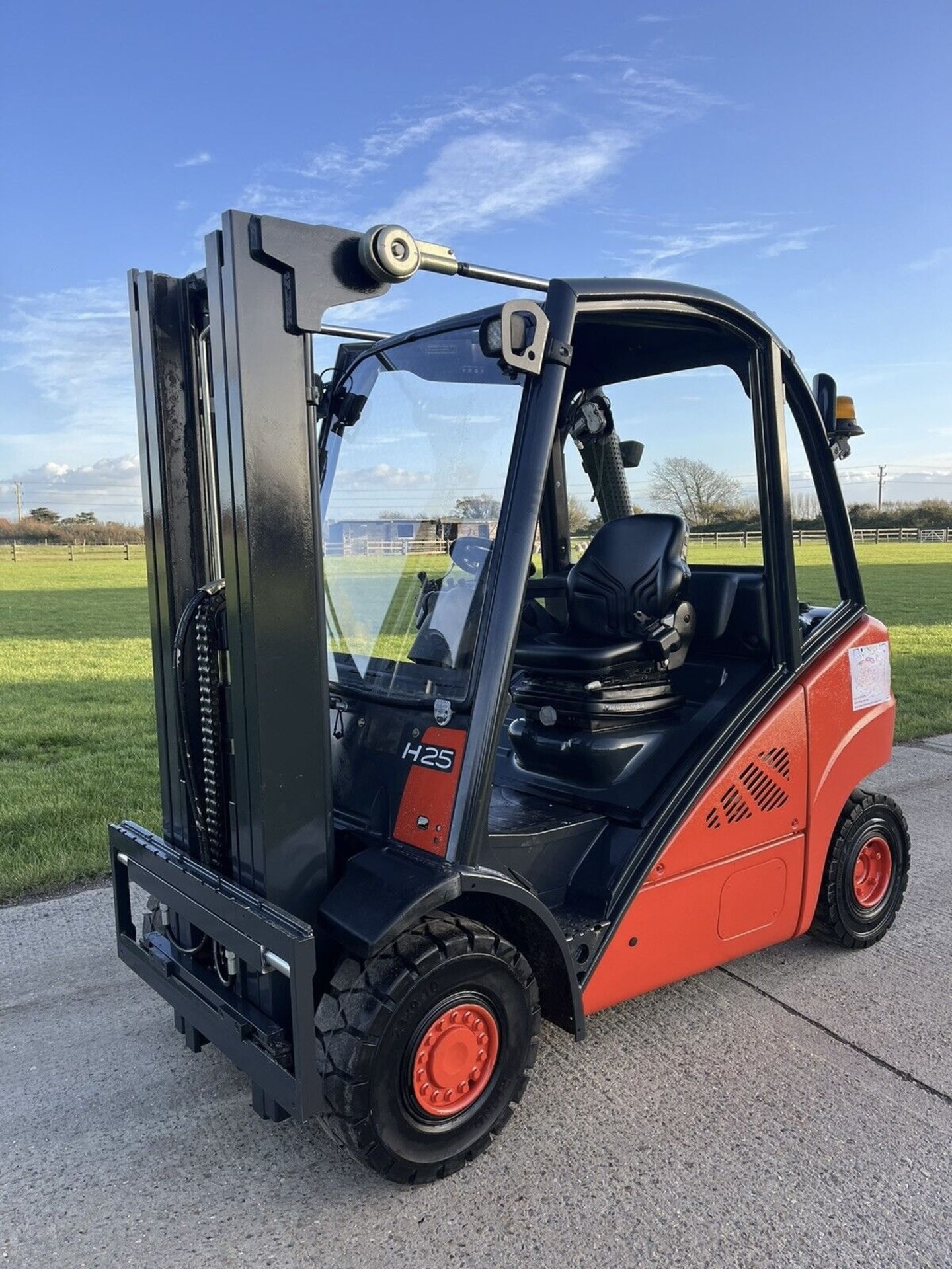 LINDE H25 Diesel Forklift Truck (container spec)