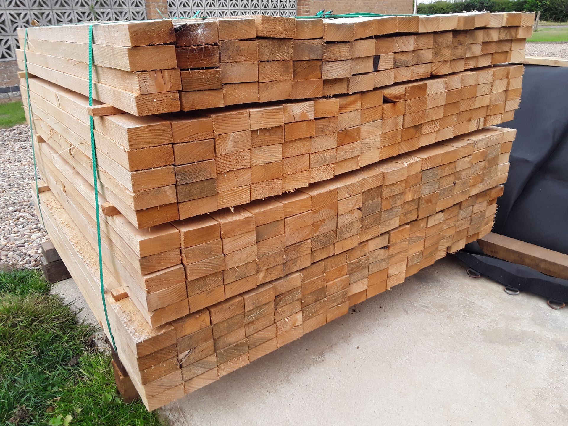 150x Hardwood Fresh Sawn English Oak Palings / Timber Offcuts - Bild 5 aus 5