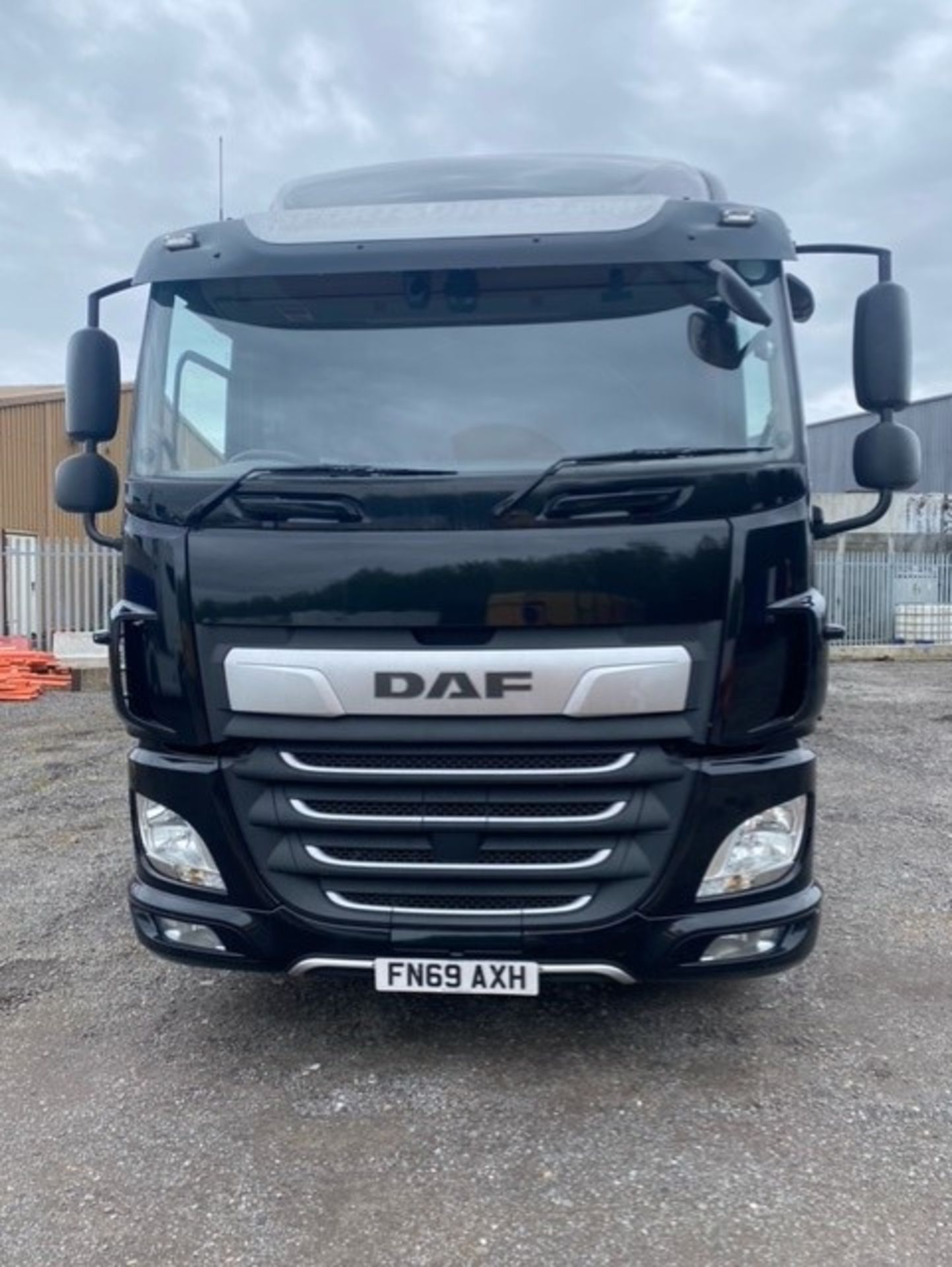 2019, DAF CF 260 FA (Ex-Fleet Owned & Maintained) - FN69 AXH (18 Ton Rigid Truck with Tail Lift) - Bild 17 aus 22