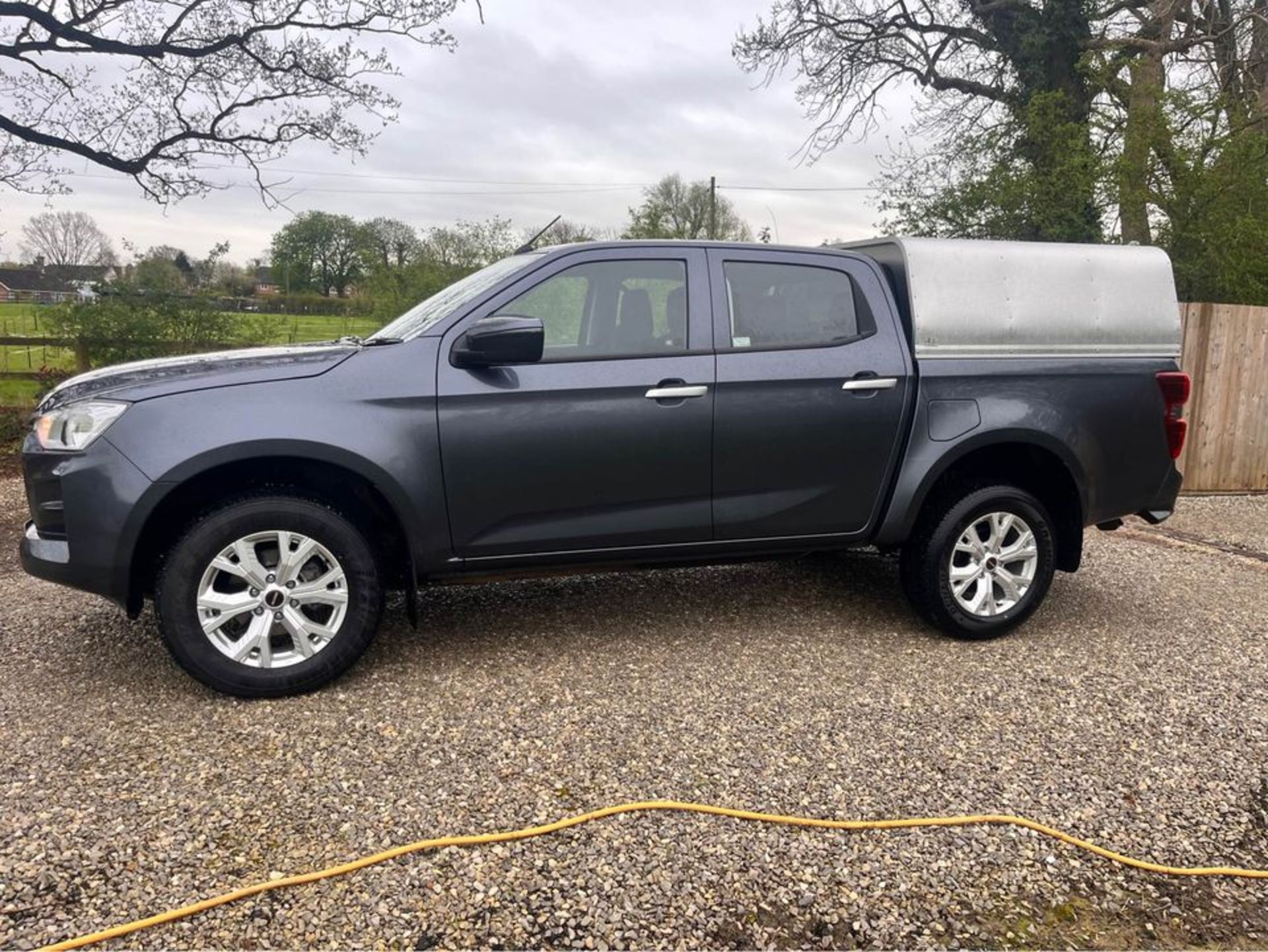 2023 ISUZU D-MAX (DL20) 4x4 tTruck - Image 3 of 10