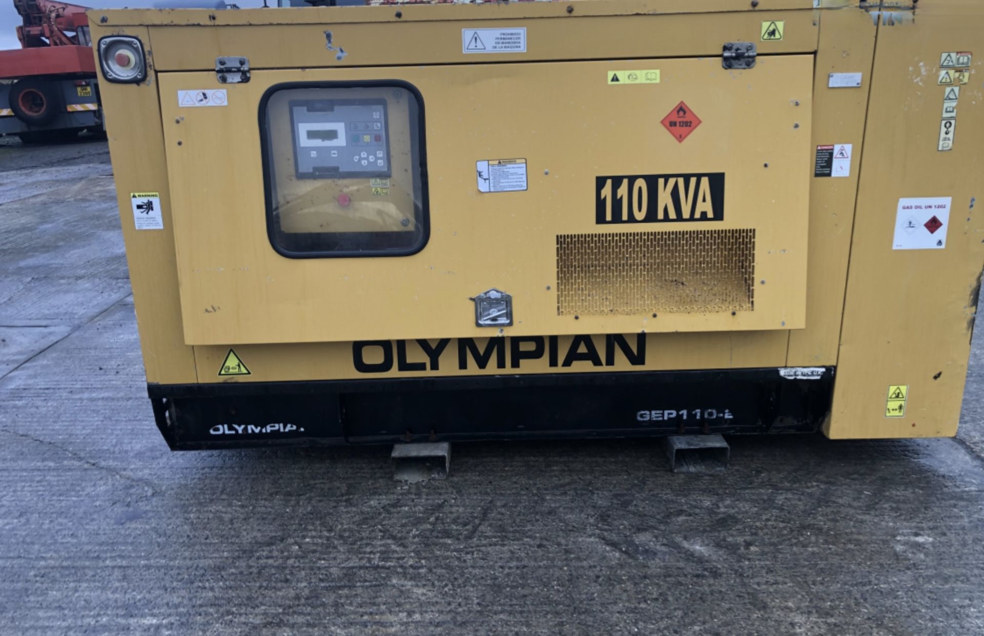 CAT OLYMPIAN 100 KVA SUPER SILENT GENERATOR - Image 2 of 10