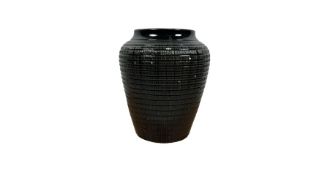 Bergs Black Decorative Vase