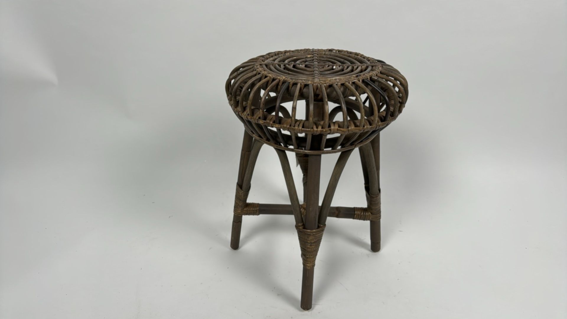 Small Wicker Stool - Image 2 of 3