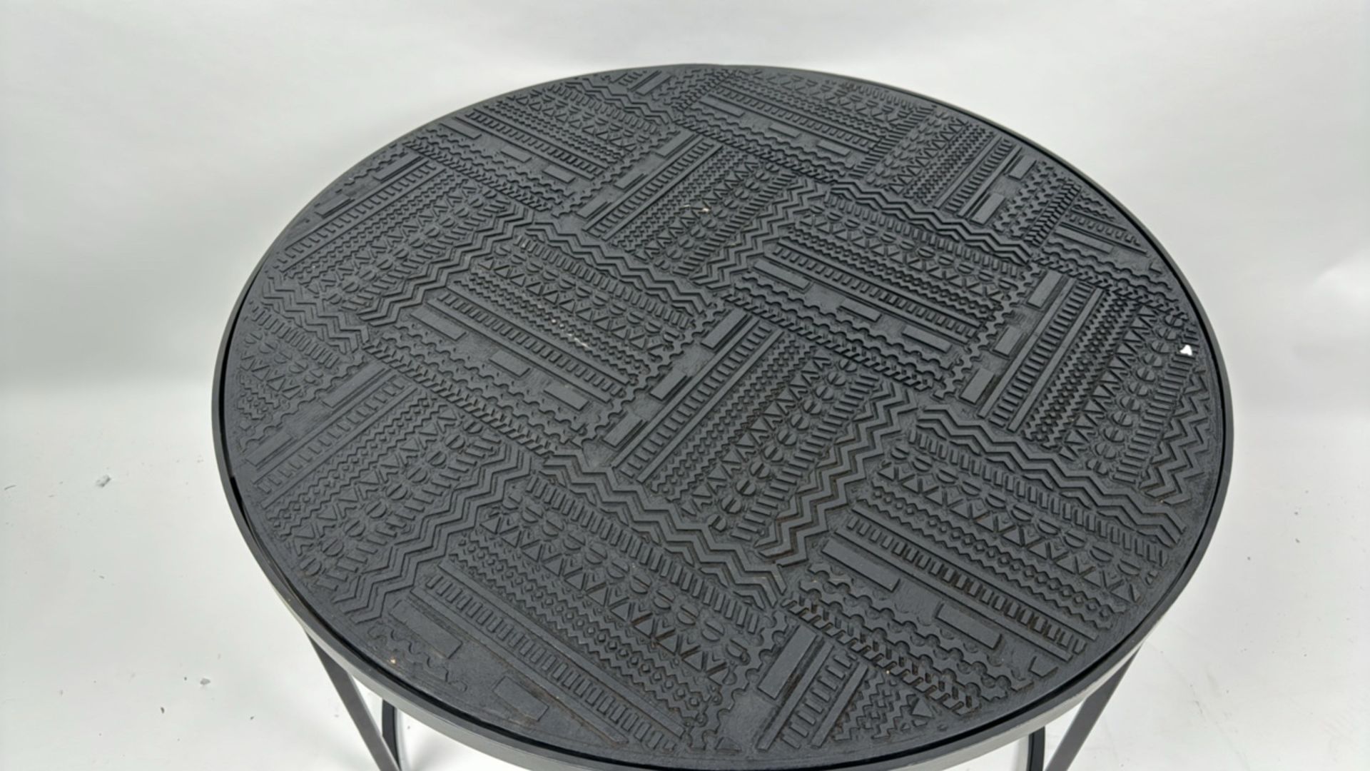 Ancestors Tabwa Round Coffee Table - Image 2 of 4