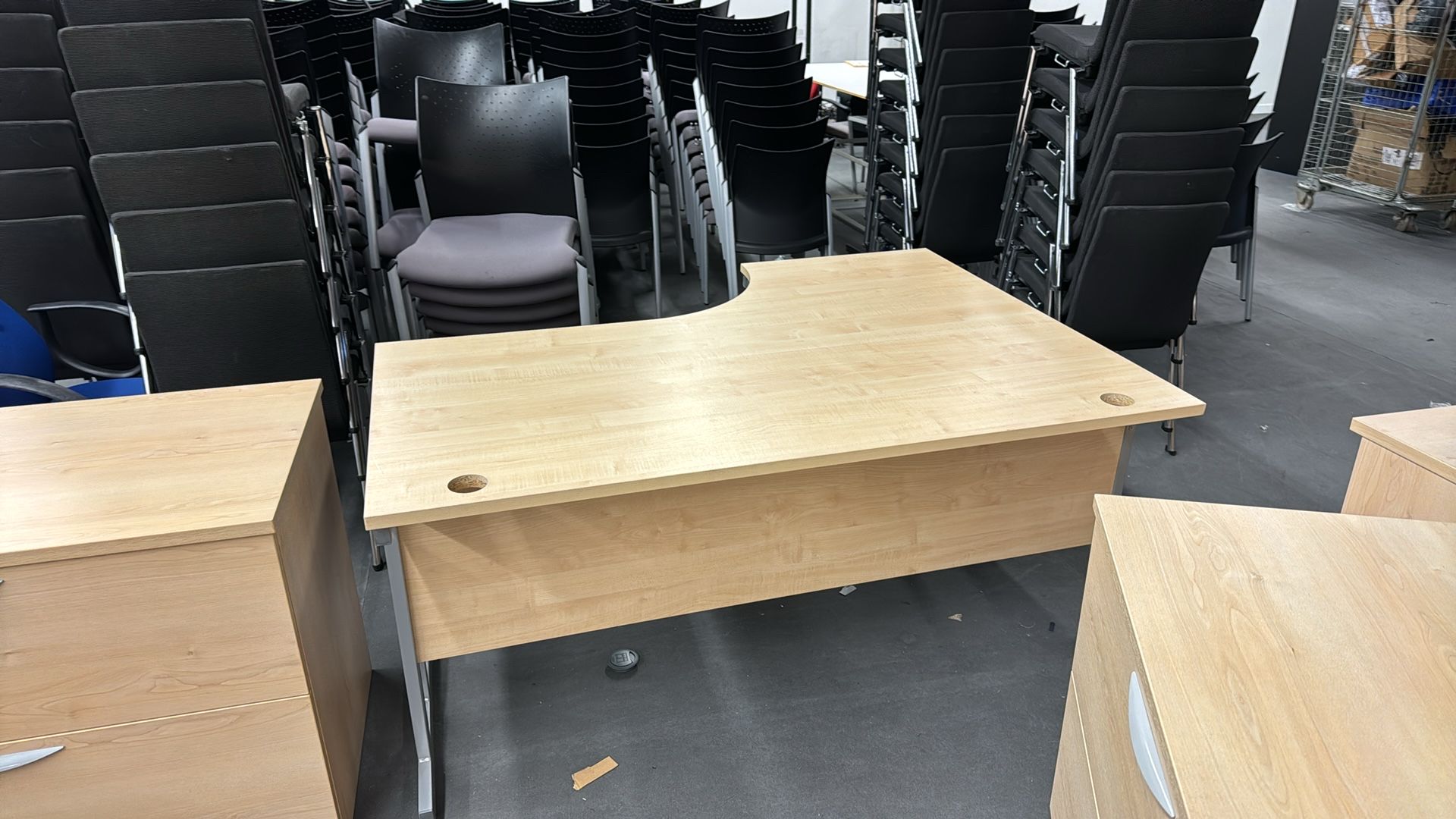 Quantity of Office Furniture - Image 11 of 18